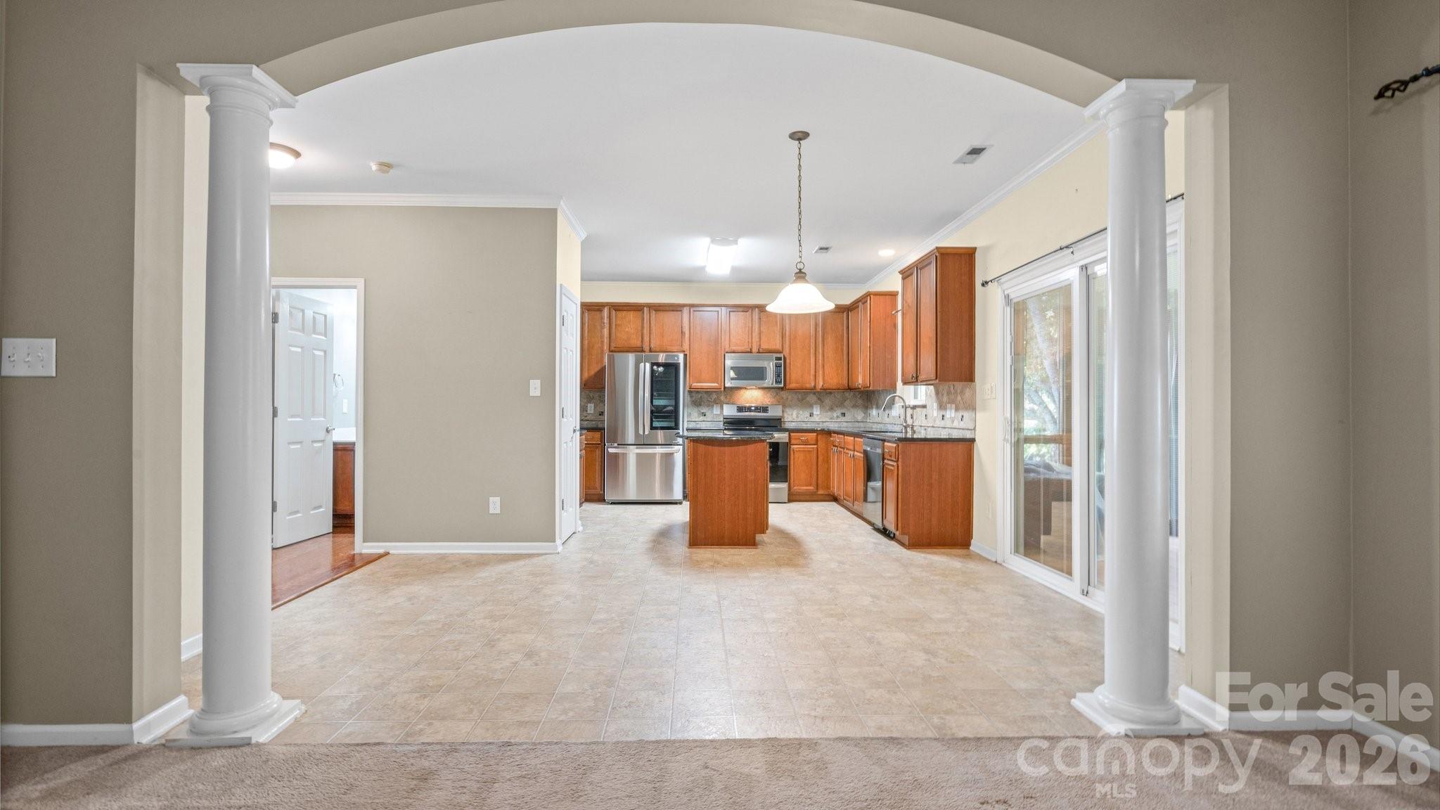 2429 Oakdale Creek Lane — Charlotte