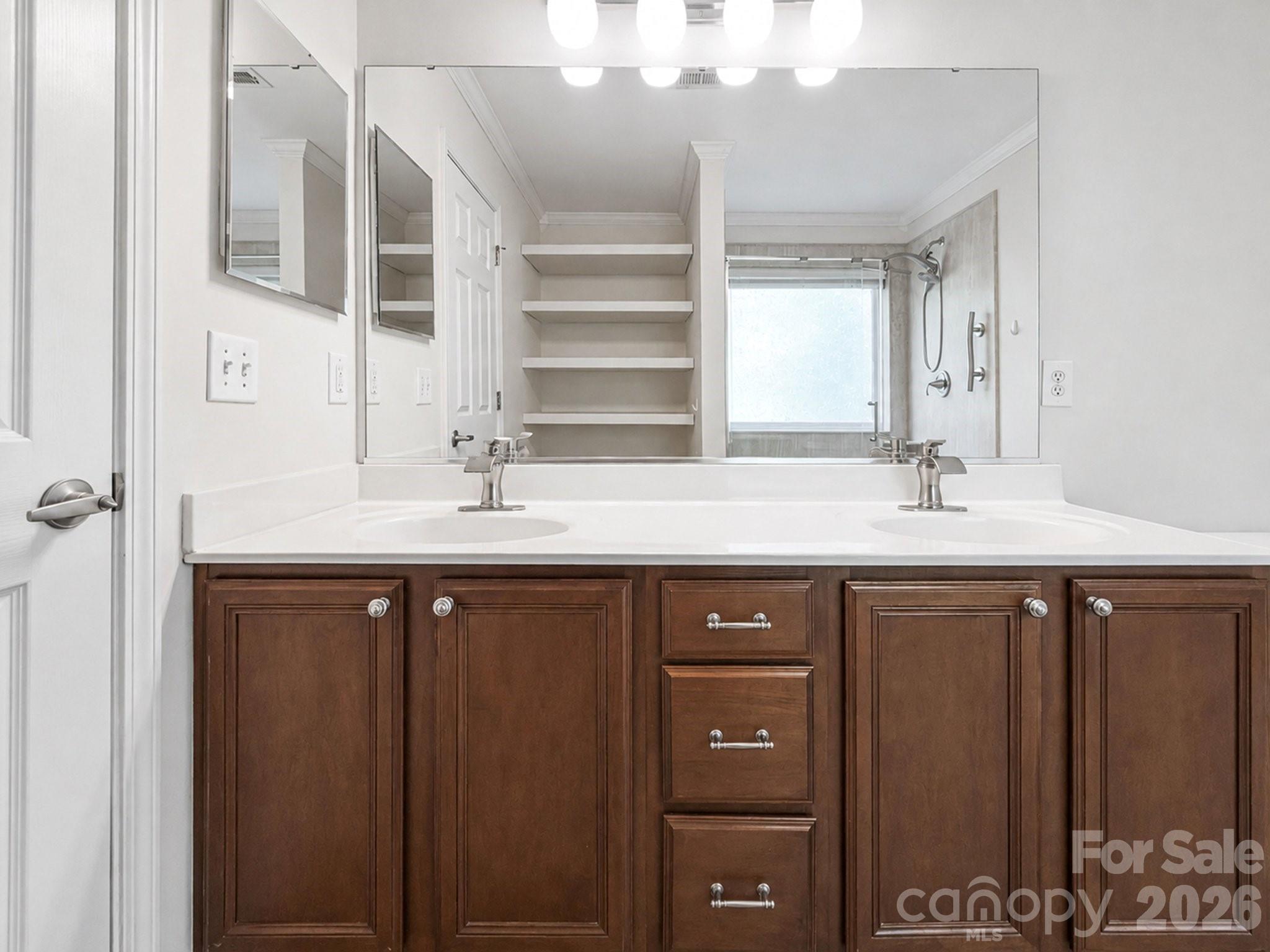 2429 Oakdale Creek Lane — Charlotte