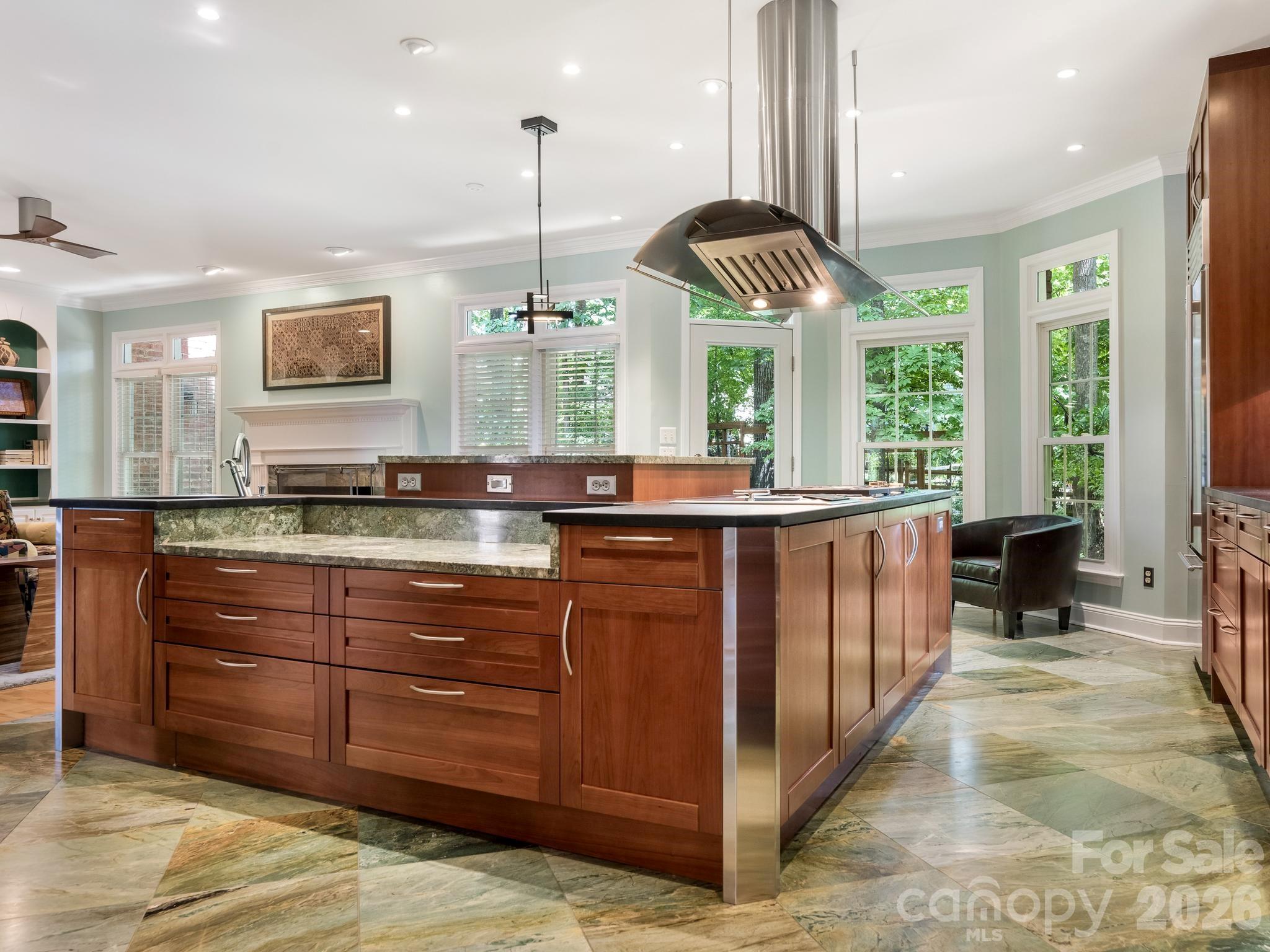 5402 Flowering Dogwood Lane — Charlotte