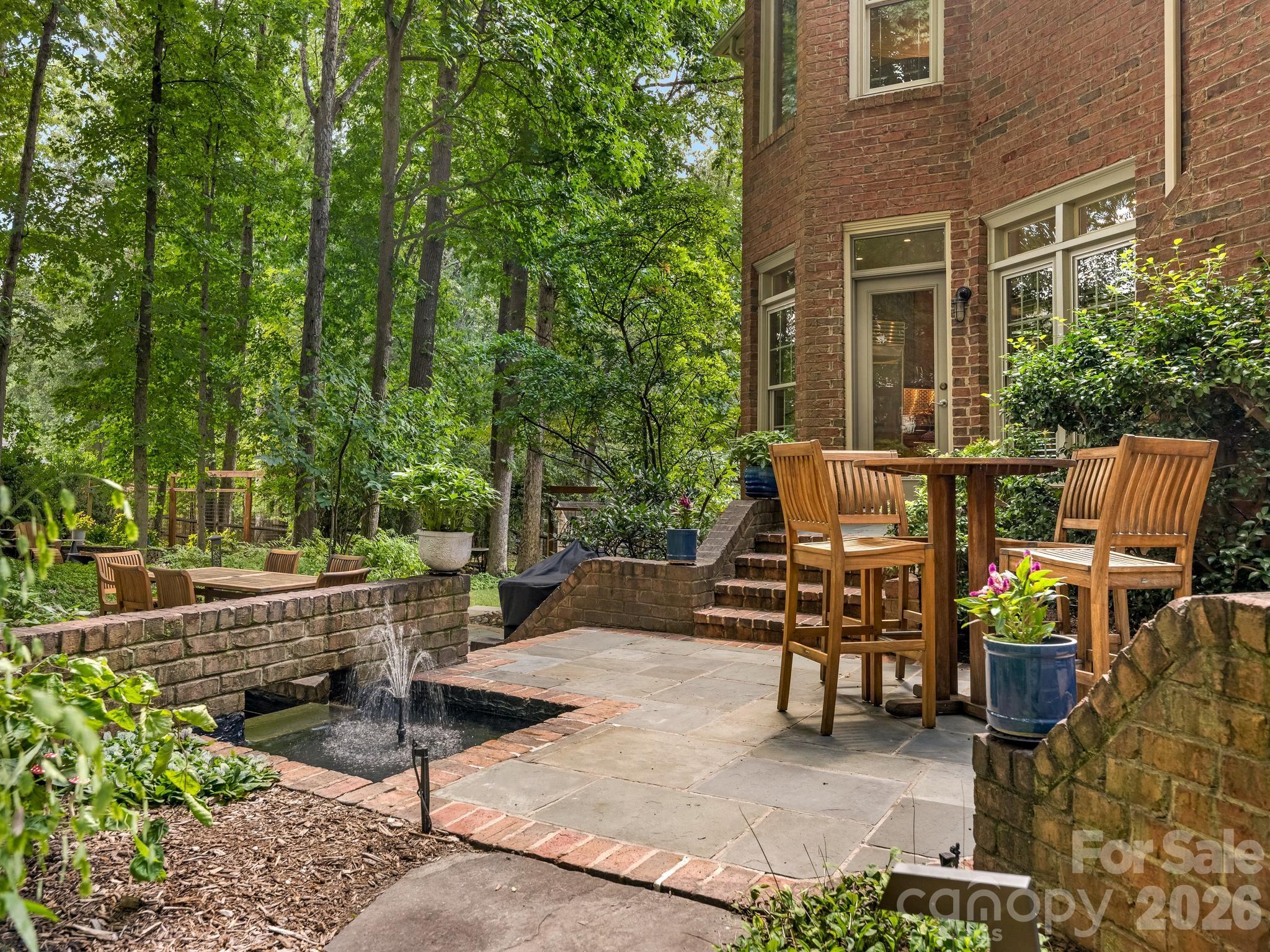 5402 Flowering Dogwood Lane — Charlotte