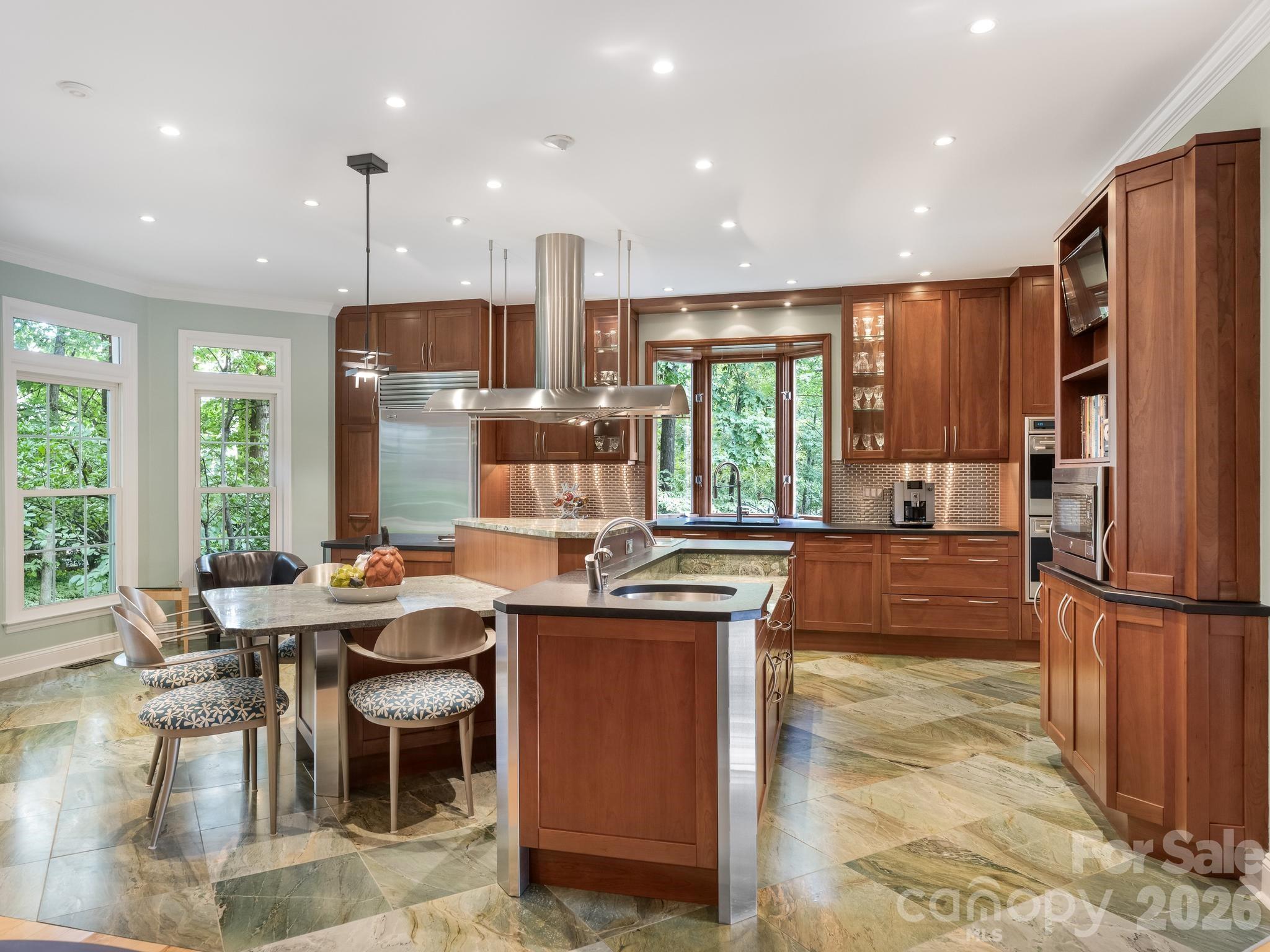 5402 Flowering Dogwood Lane — Charlotte