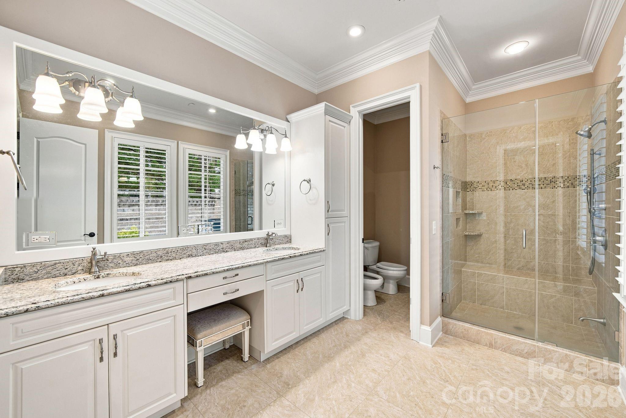 8813 Provence Village Lane — Charlotte