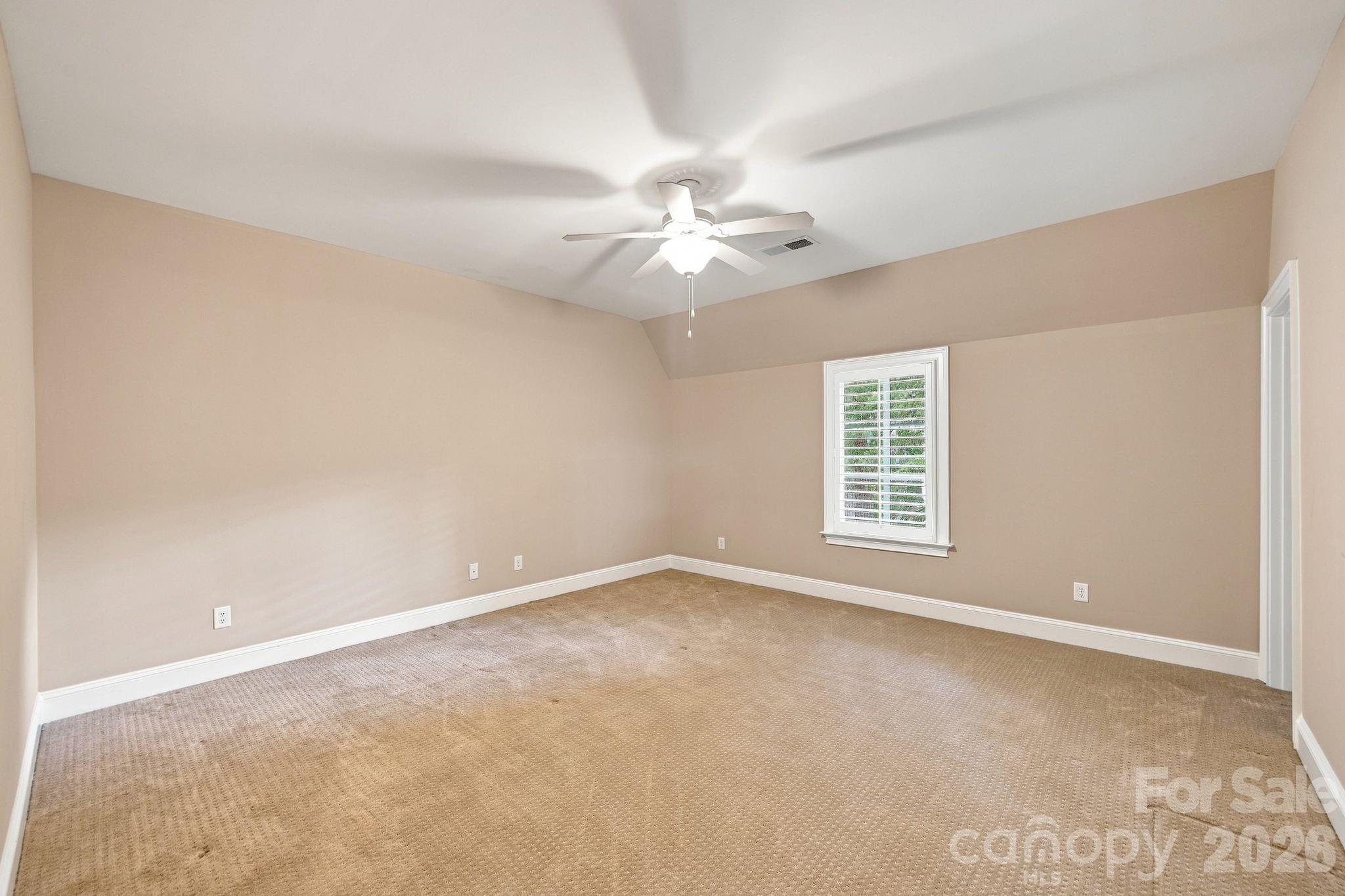 8813 Provence Village Lane — Charlotte