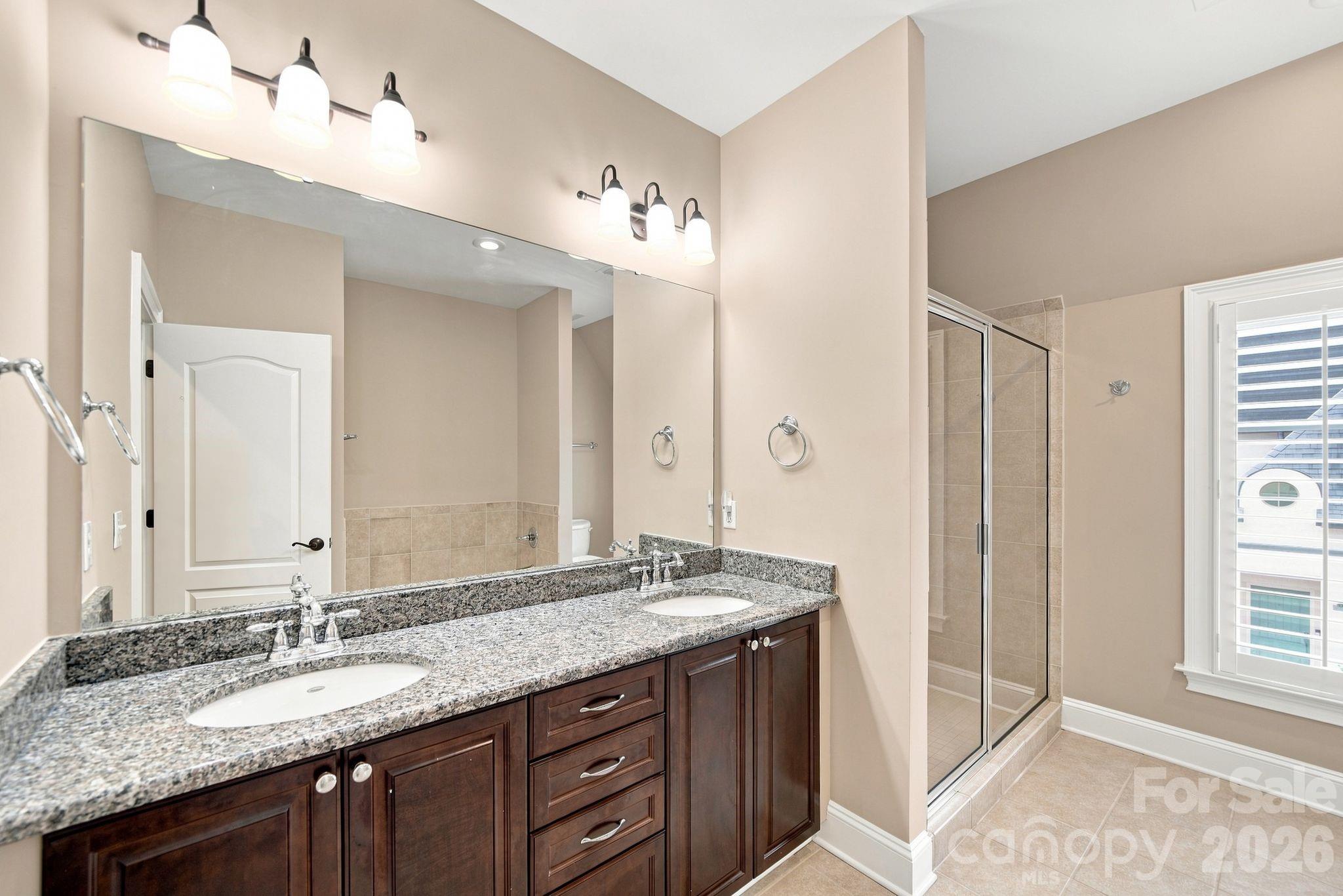 8813 Provence Village Lane — Charlotte