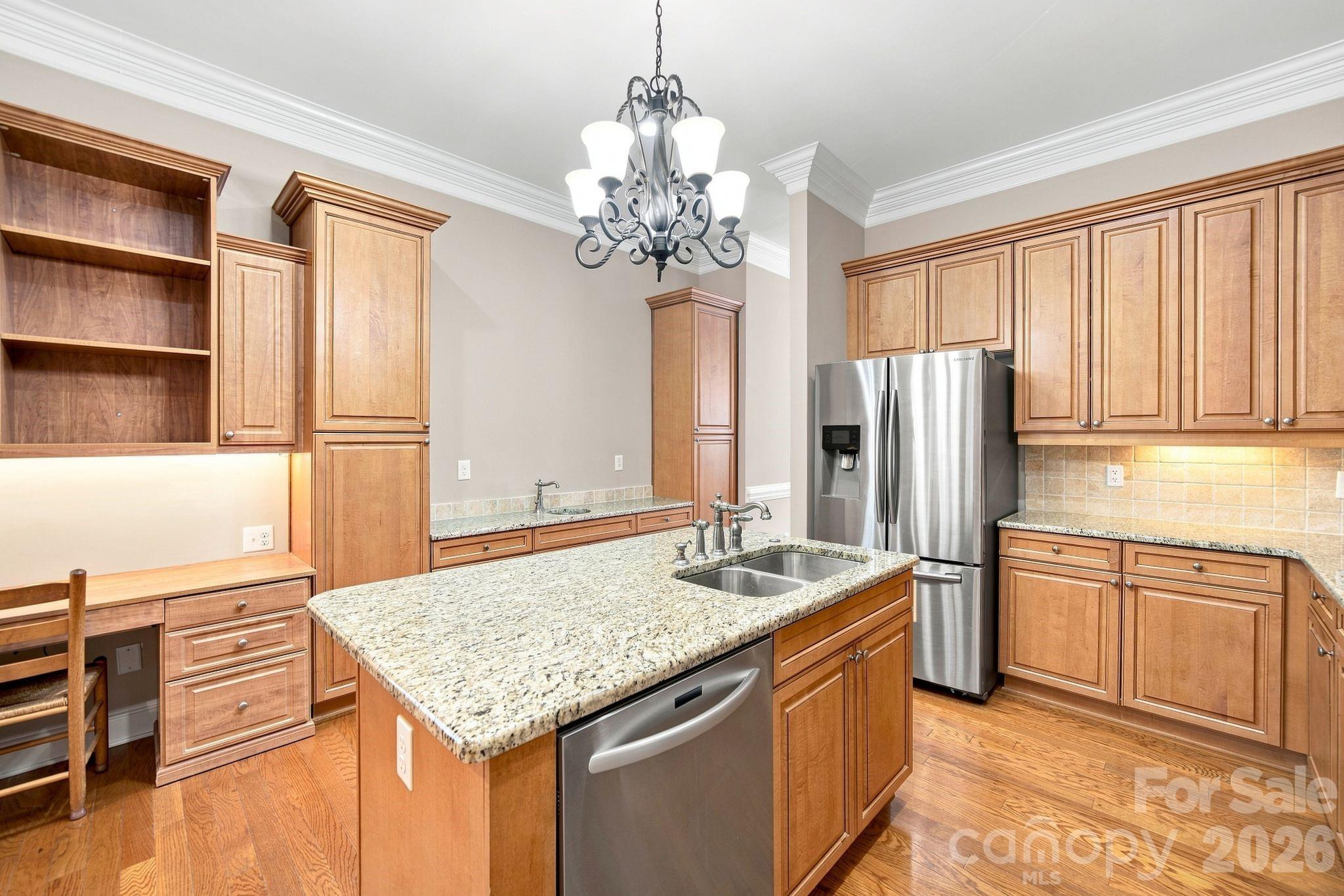 8813 Provence Village Lane — Charlotte