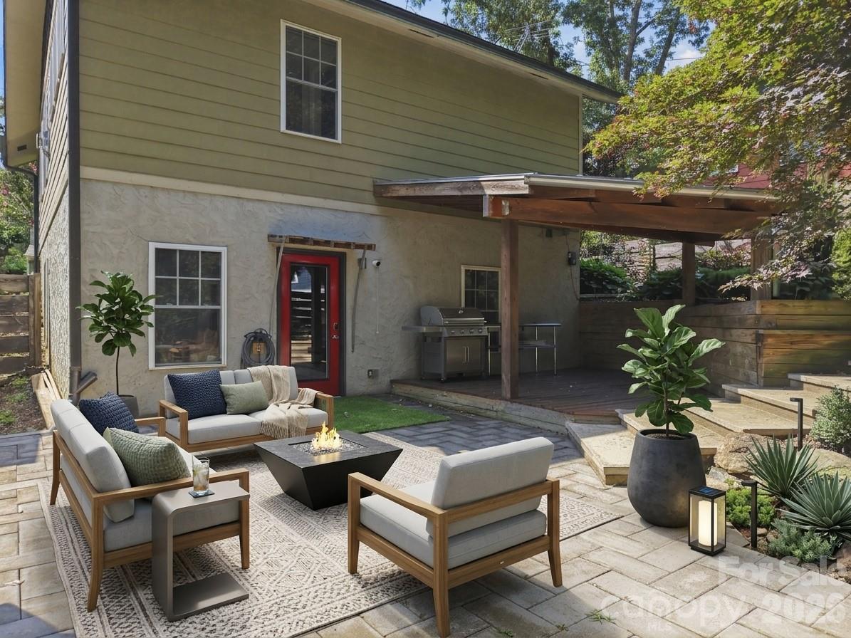 146 Courtland Avenue — Asheville