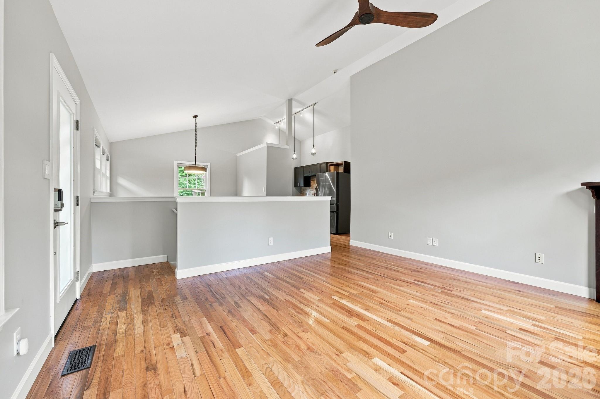 146 Courtland Avenue — Asheville