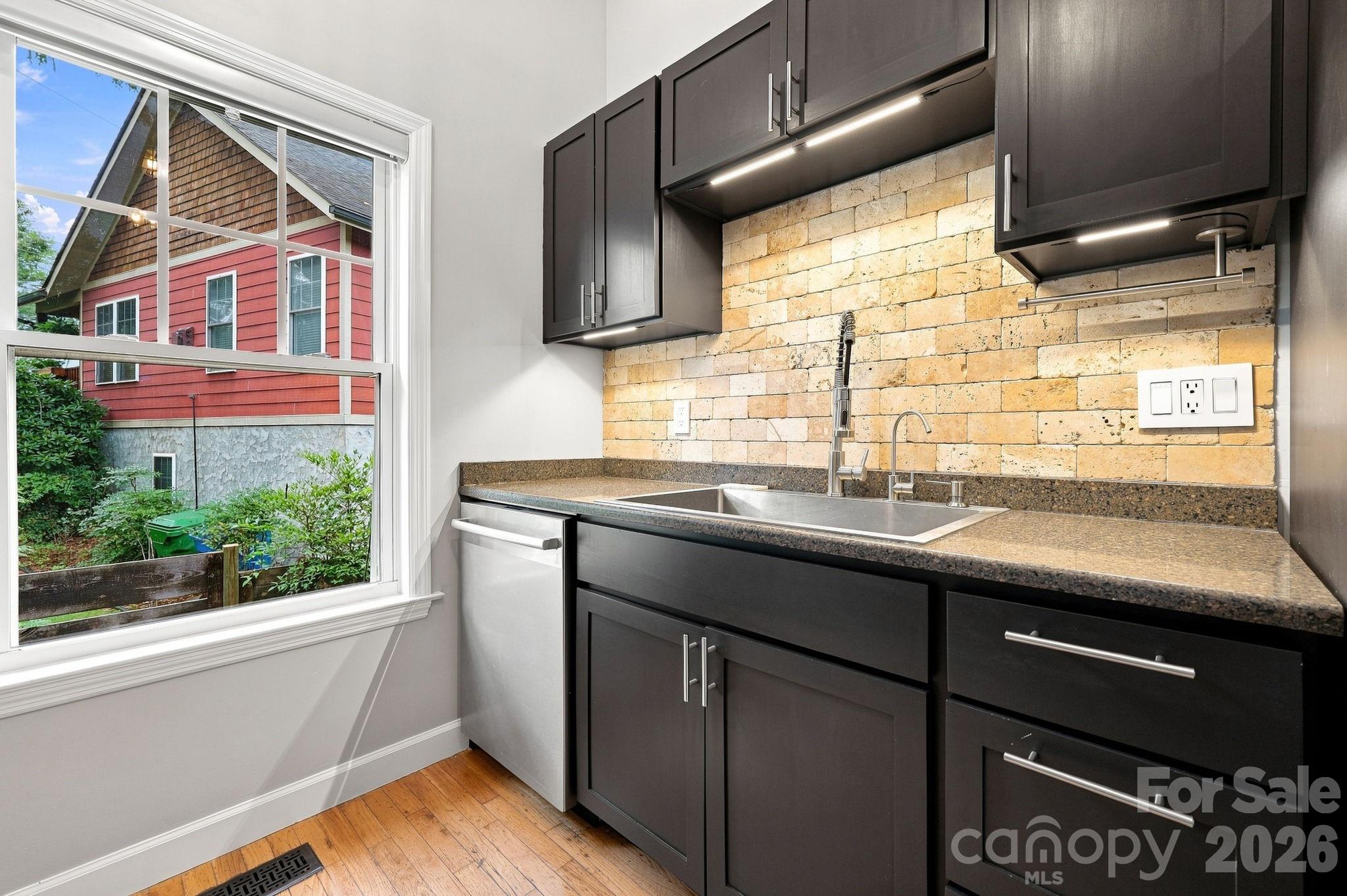 146 Courtland Avenue — Asheville