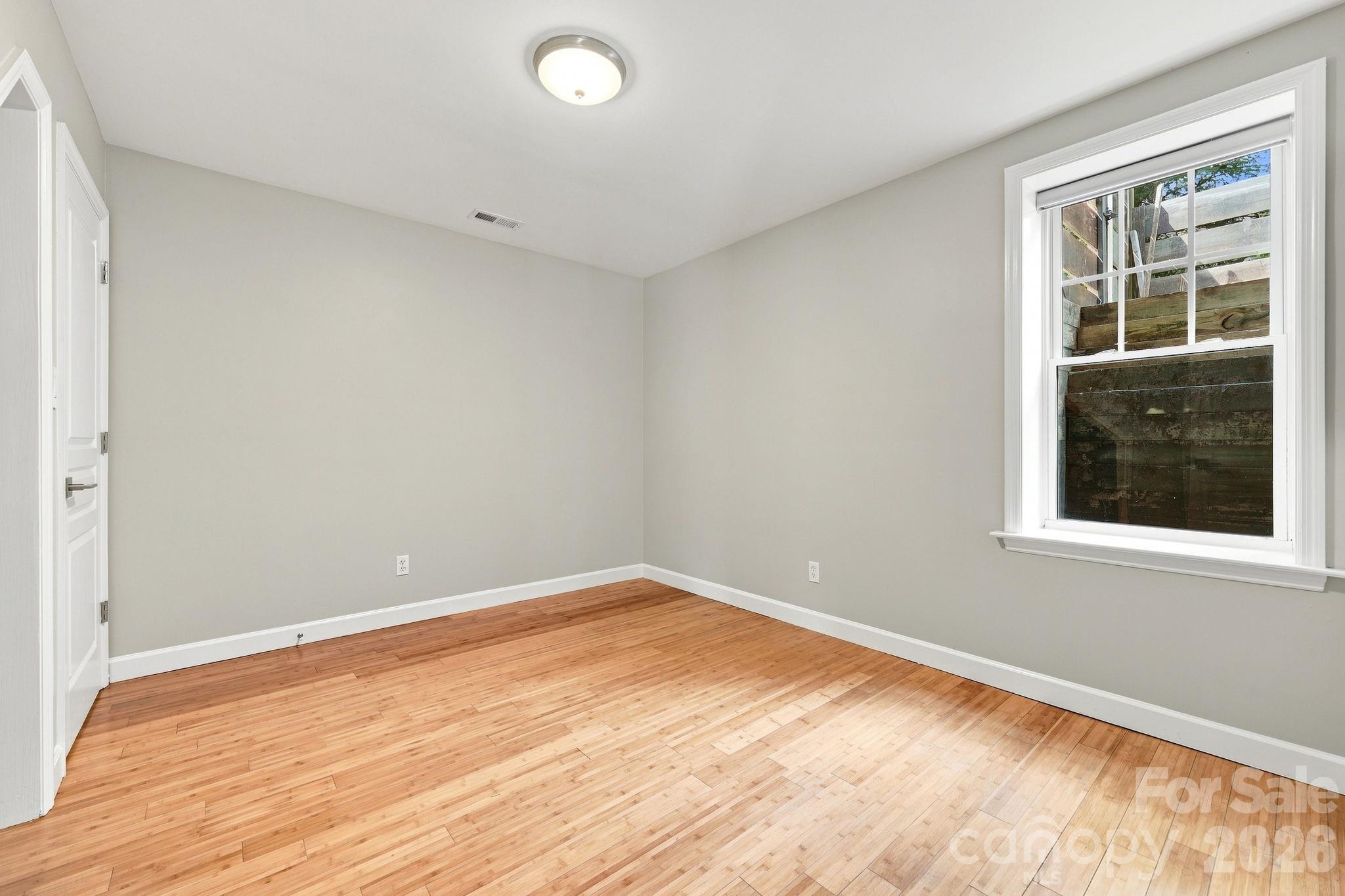 146 Courtland Avenue — Asheville