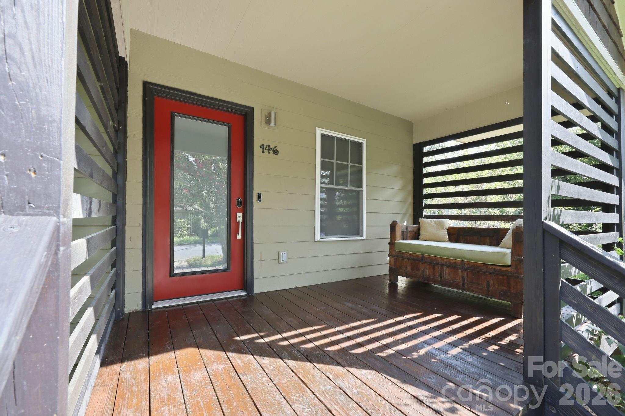 146 Courtland Avenue — Asheville