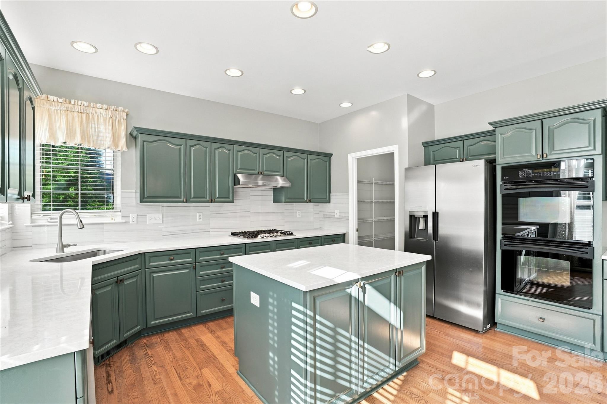 2120 Heath Lake Drive — Charlotte