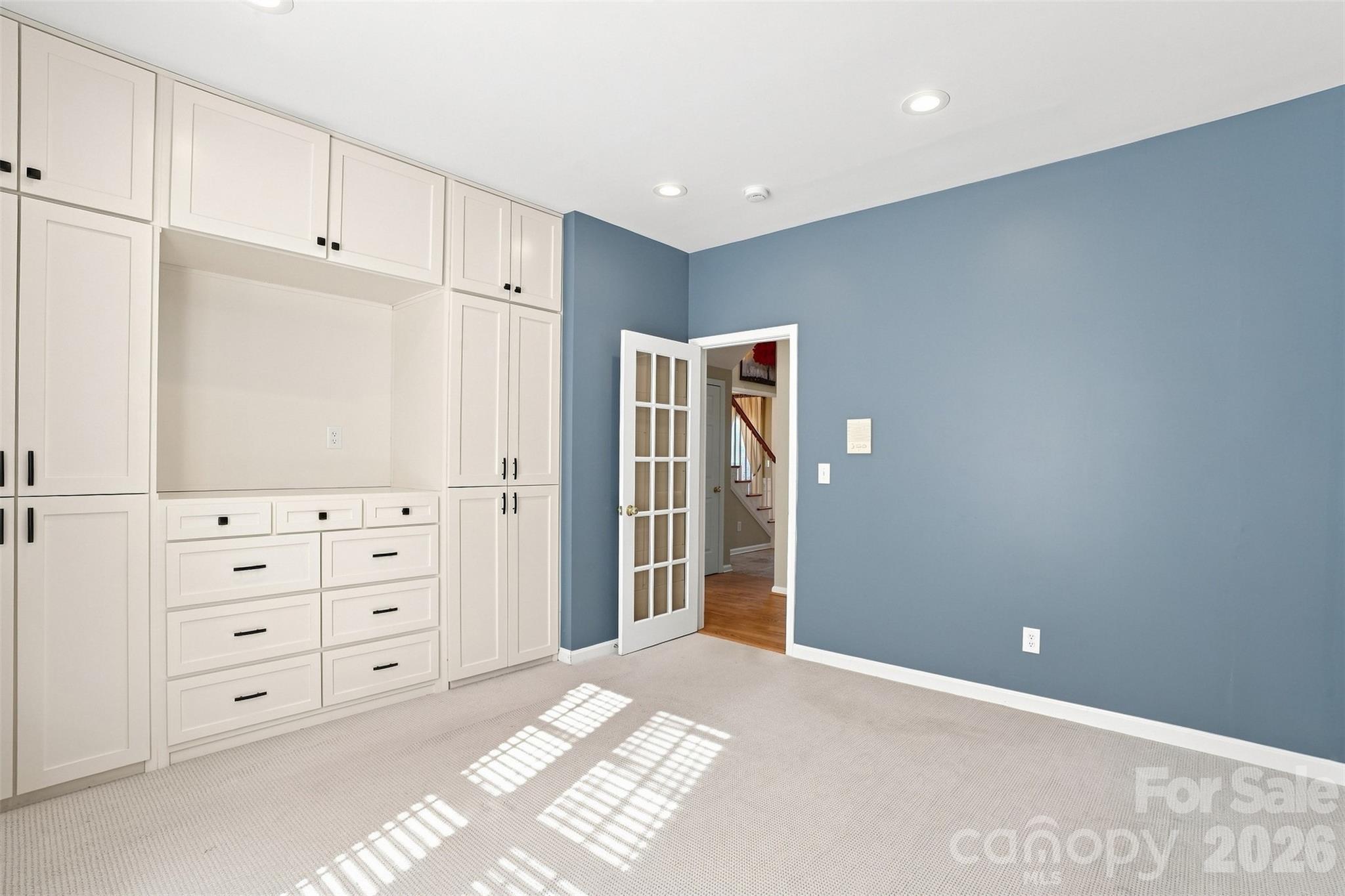 2120 Heath Lake Drive — Charlotte