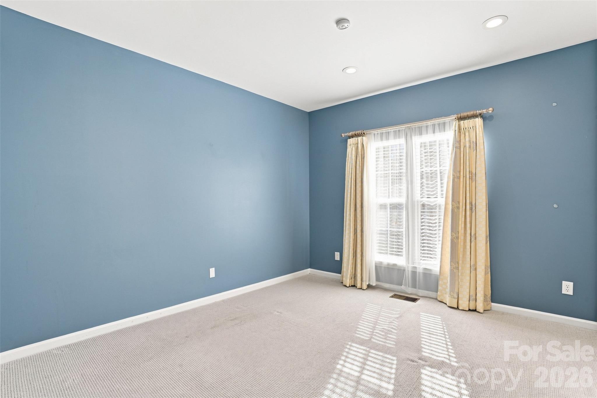 2120 Heath Lake Drive — Charlotte