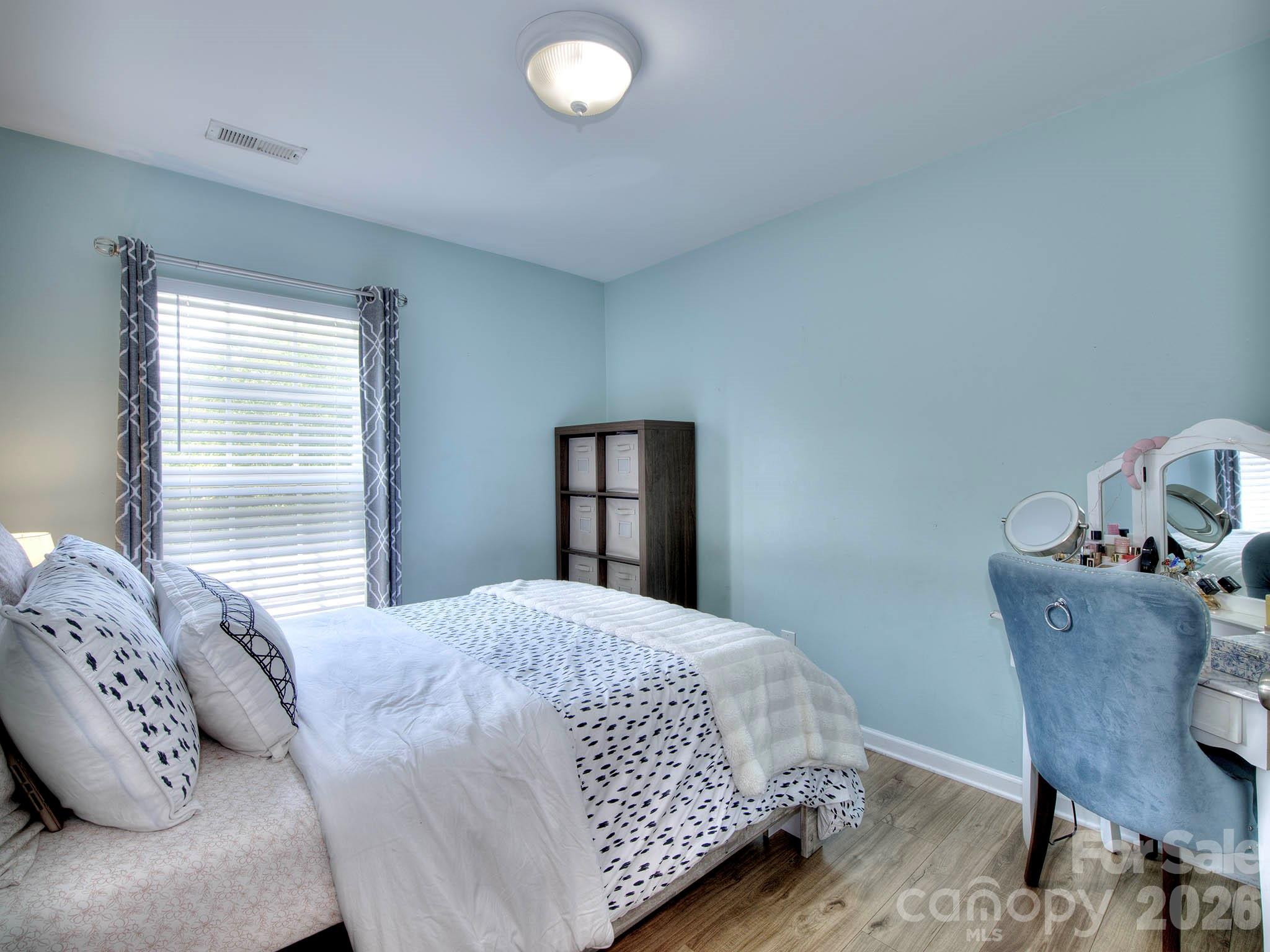 2963 Little Stream Court — Matthews