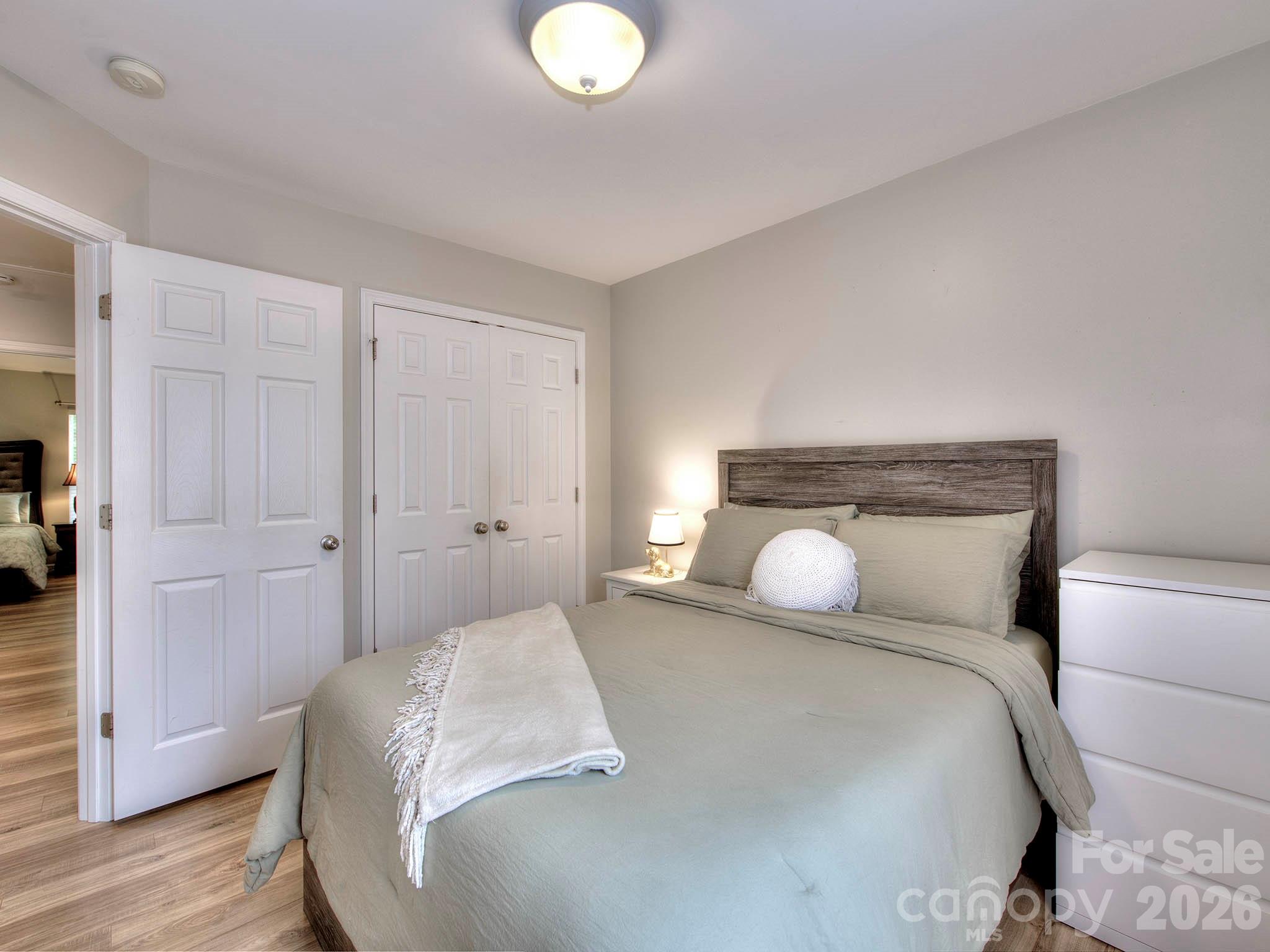 2963 Little Stream Court — Matthews