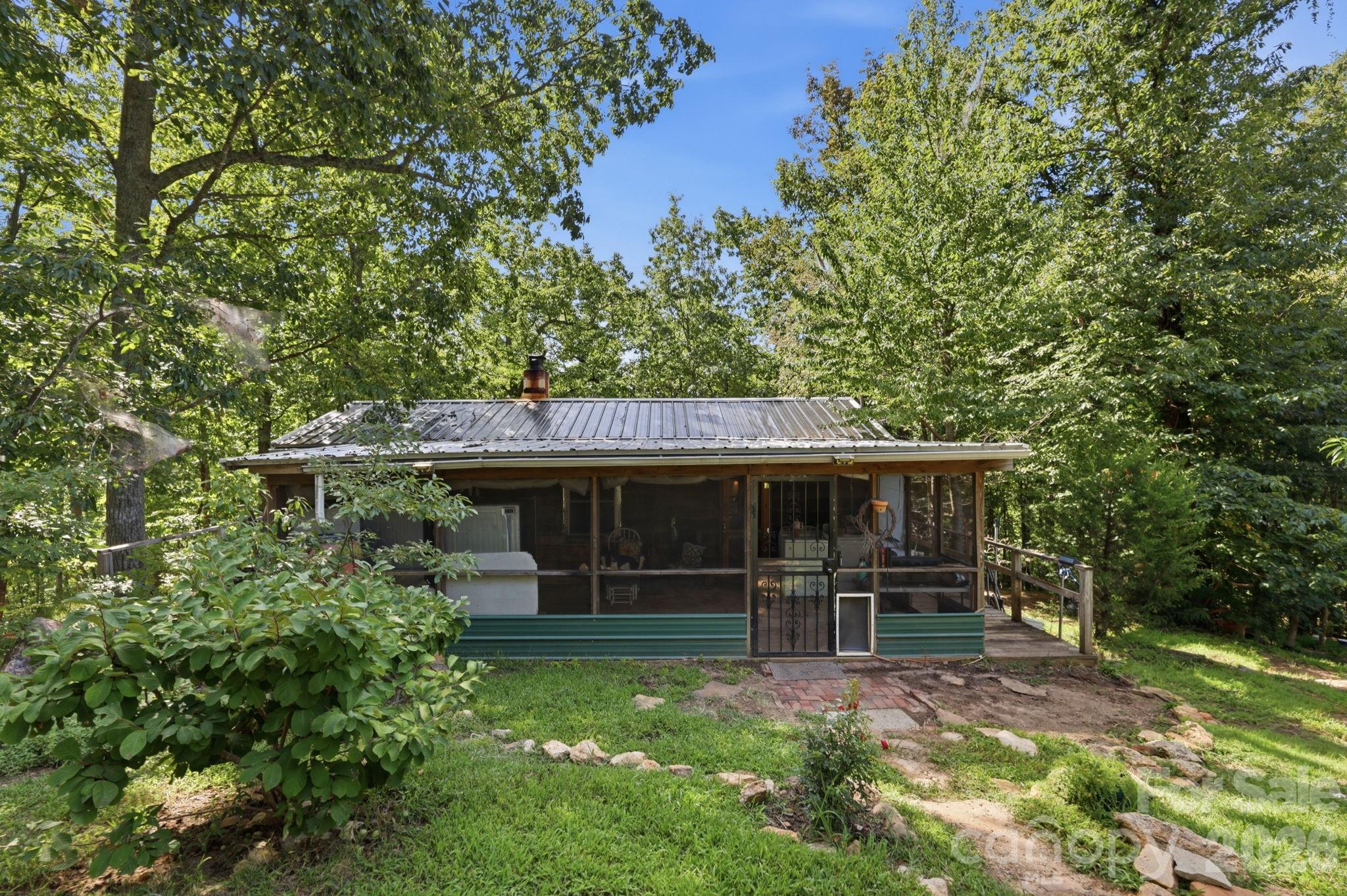 464 Mason Road — Ellenboro