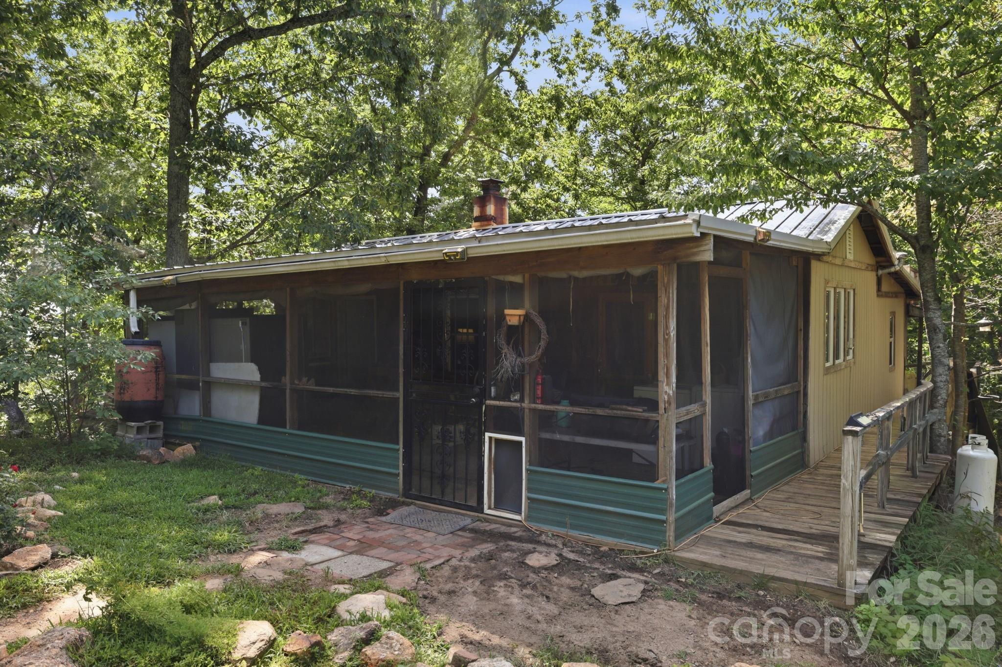 464 Mason Road — Ellenboro