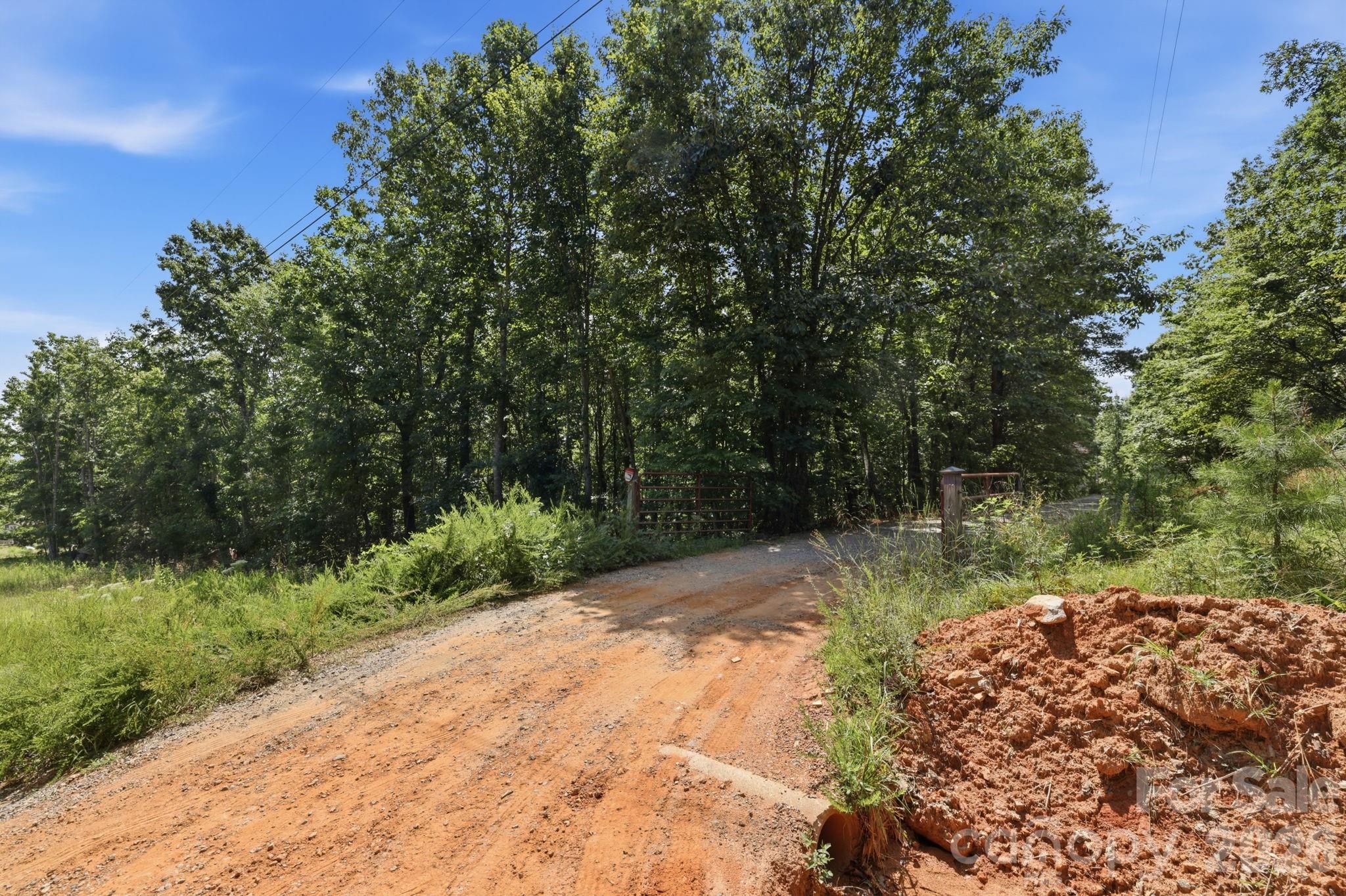464 Mason Road — Ellenboro