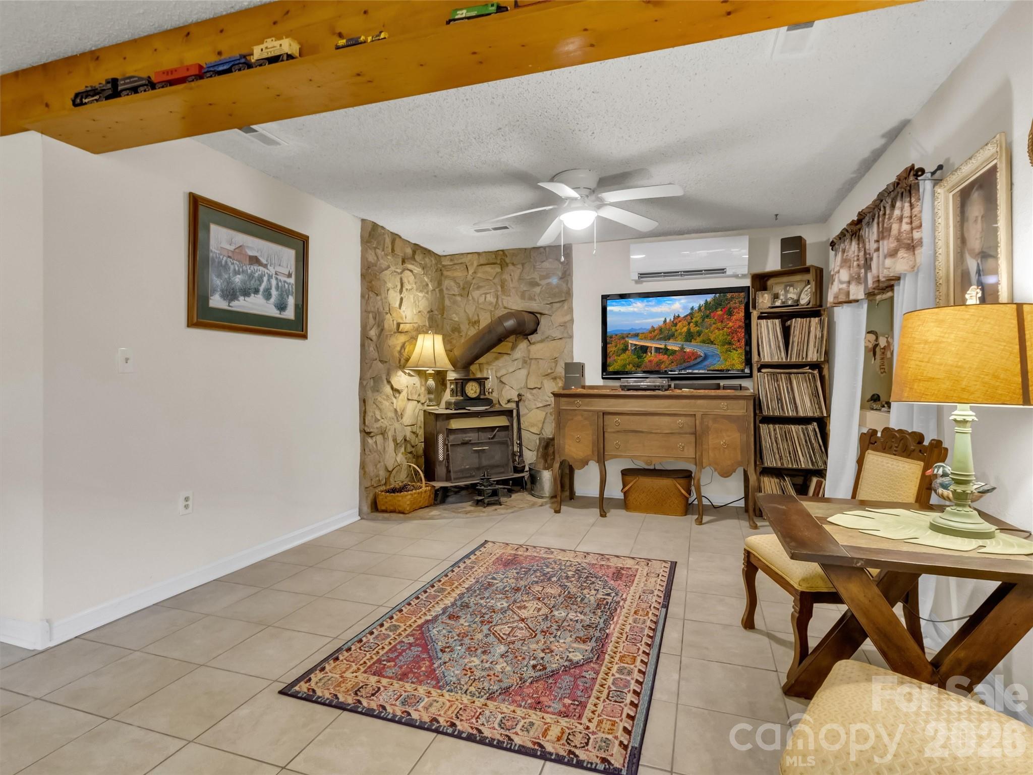 20 Seminole Drive — Maggie Valley
