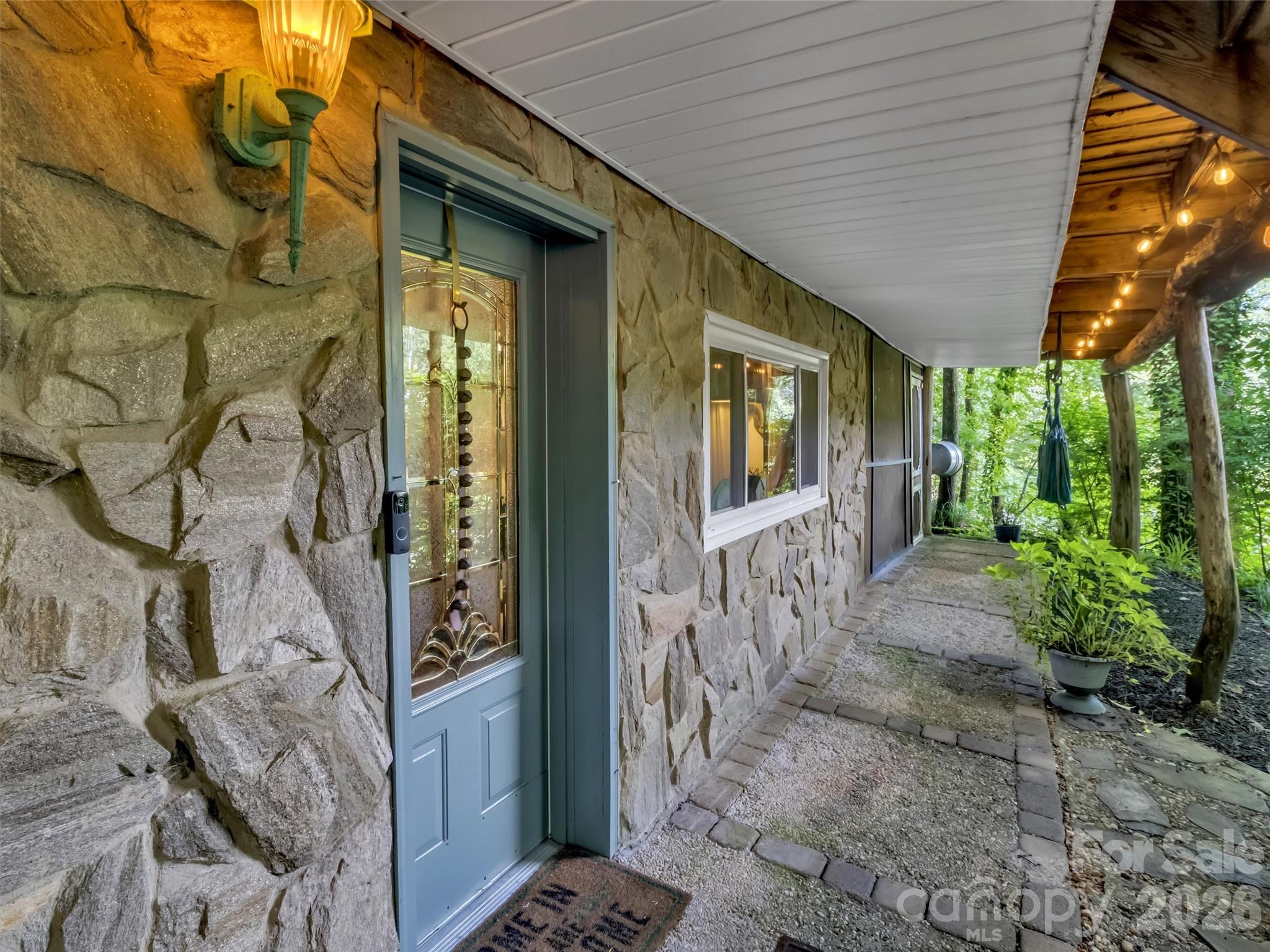 20 Seminole Drive — Maggie Valley