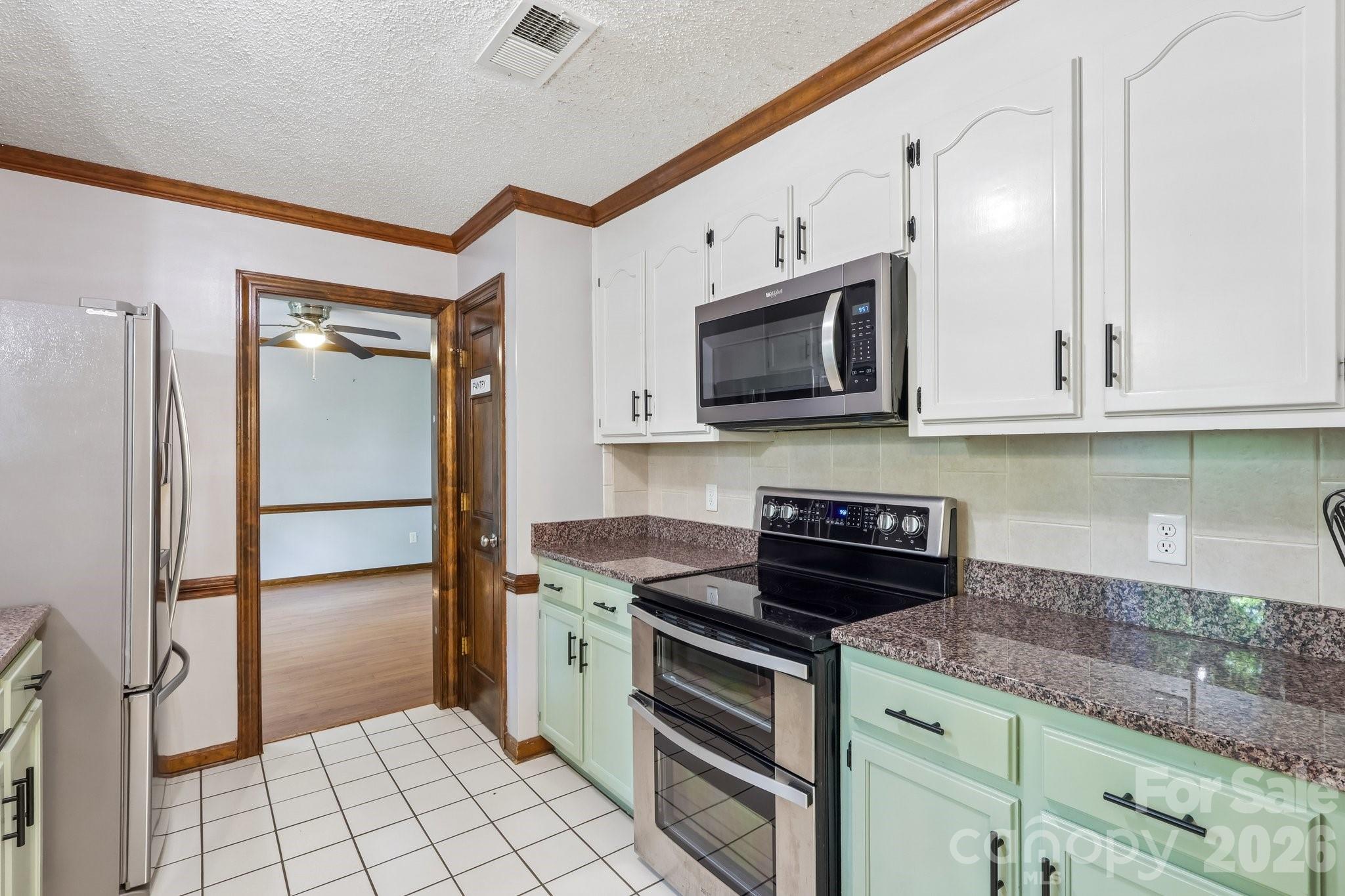 11530 Waterflower Lane — Charlotte