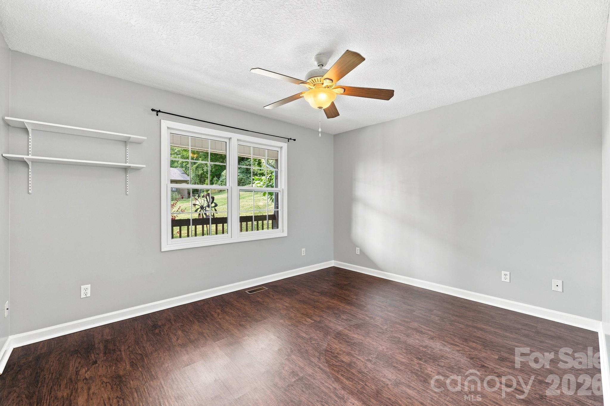 16 Westwood Drive — Candler