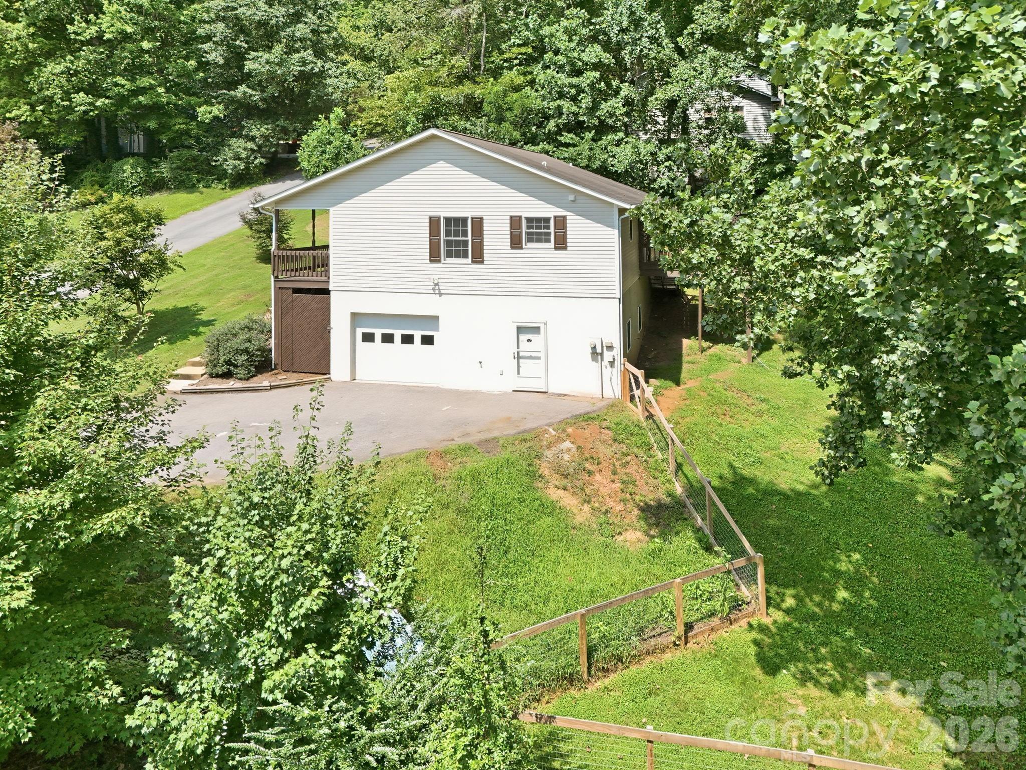 16 Westwood Drive — Candler