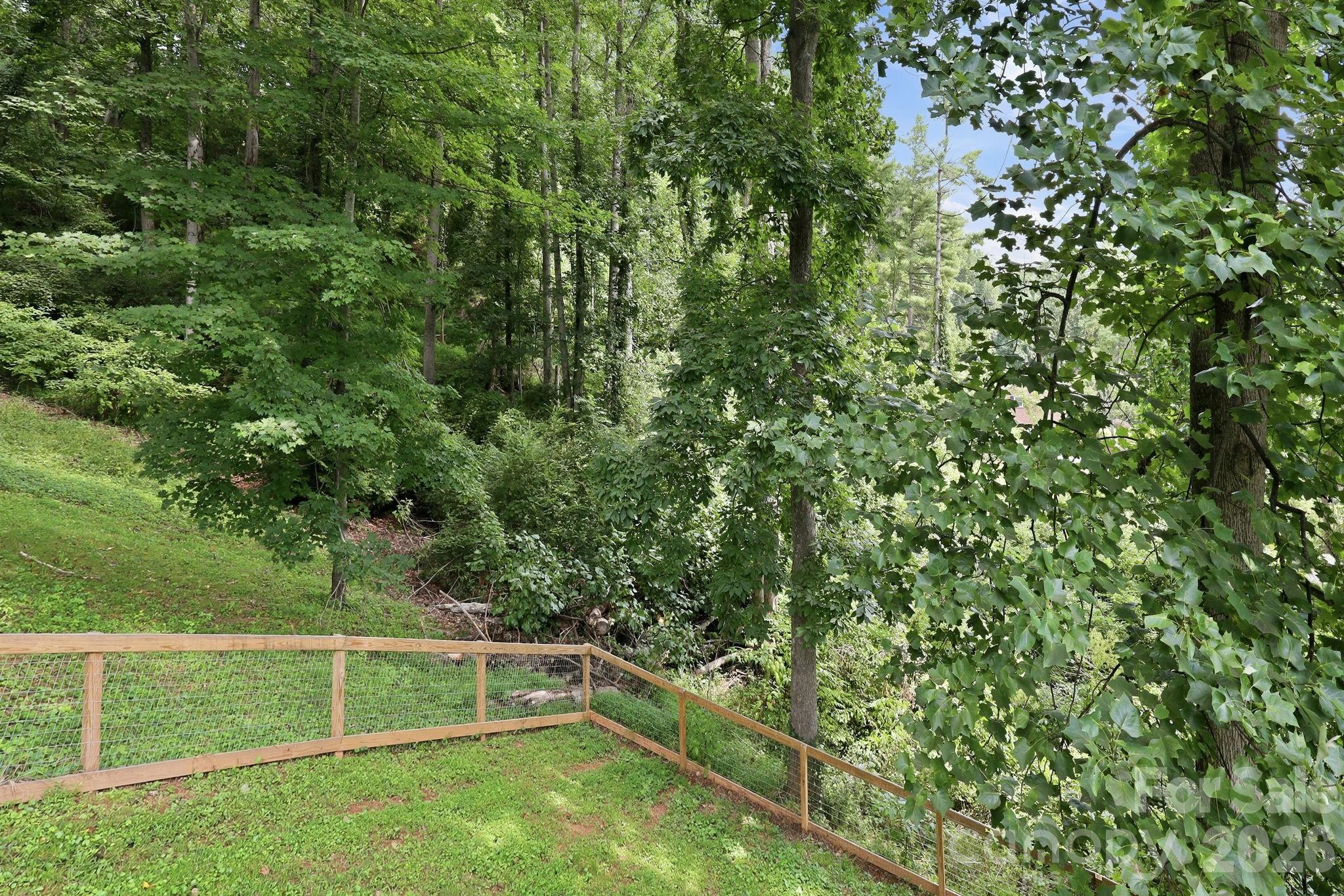 16 Westwood Drive — Candler