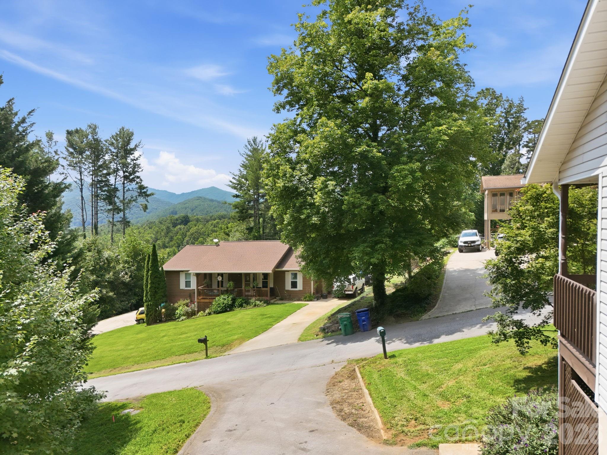 16 Westwood Drive — Candler