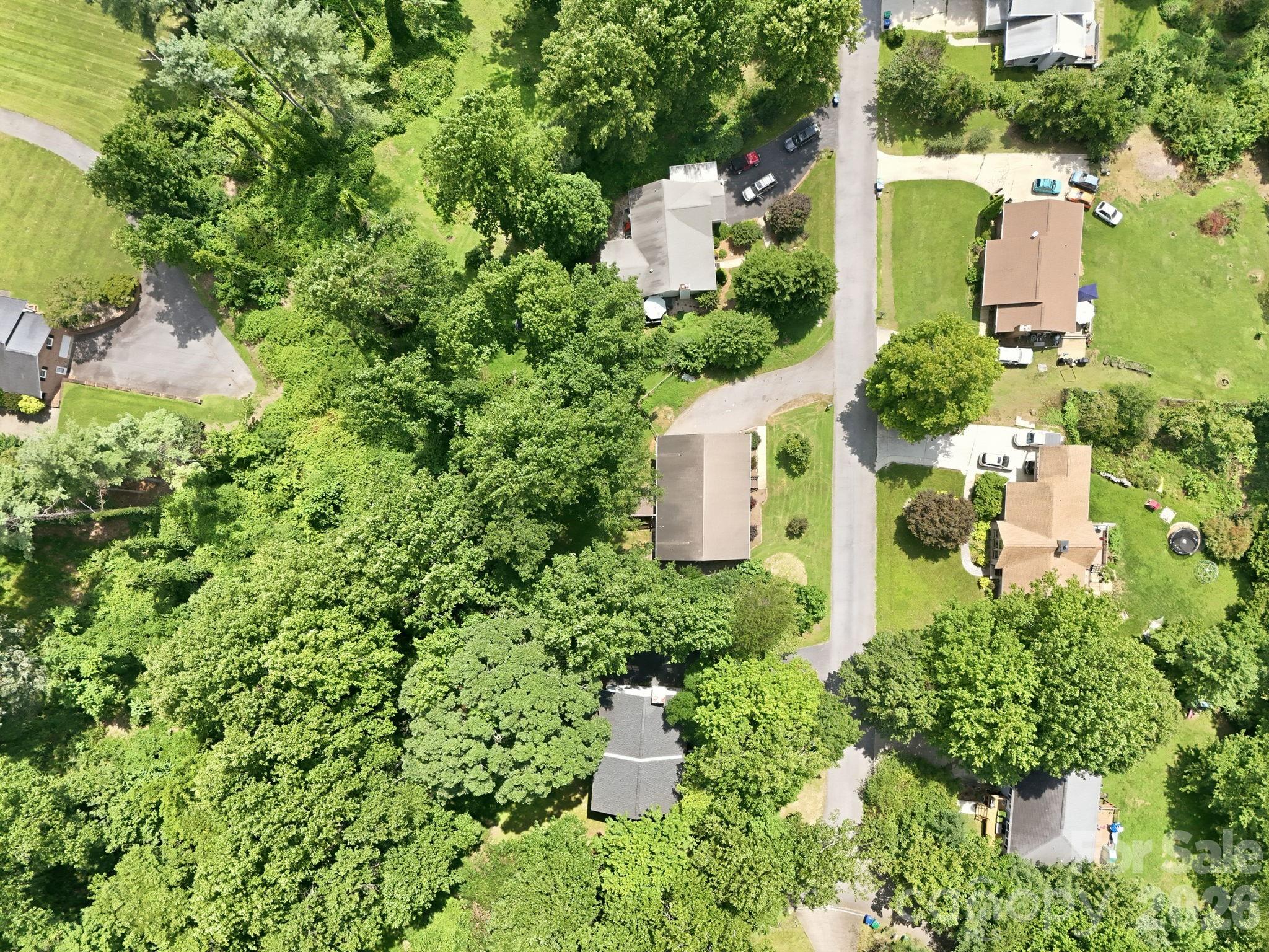 16 Westwood Drive — Candler