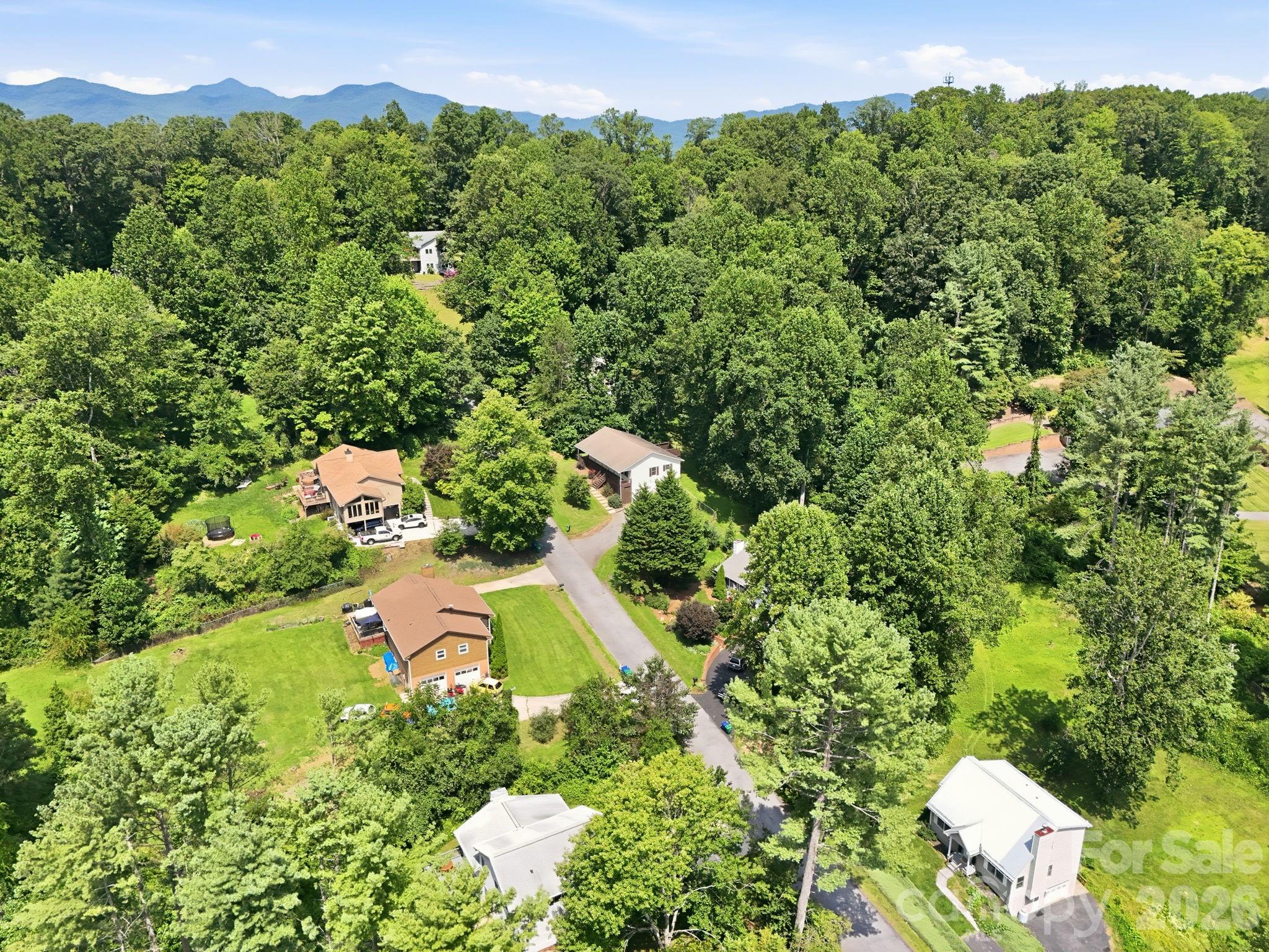 16 Westwood Drive — Candler