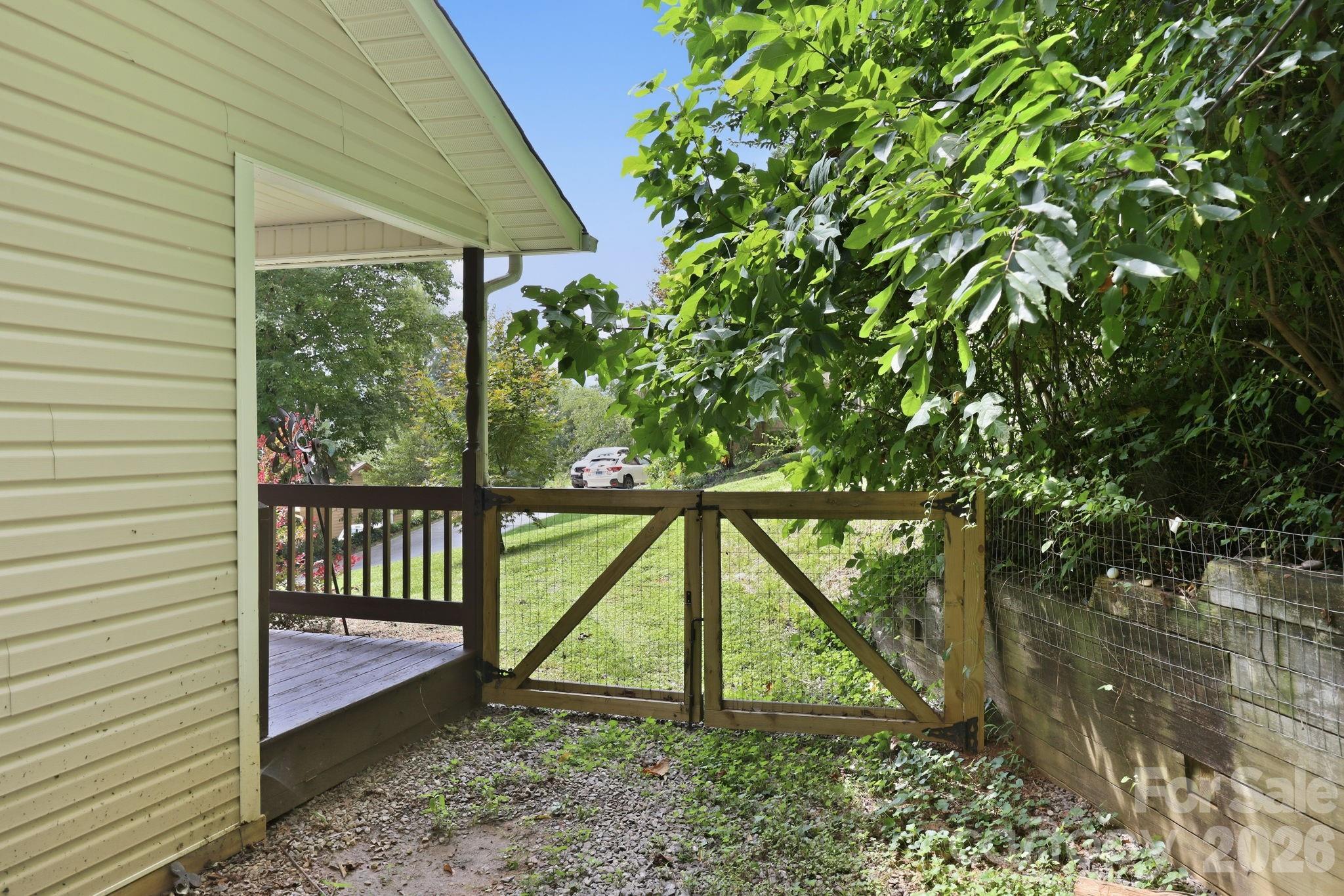 16 Westwood Drive — Candler