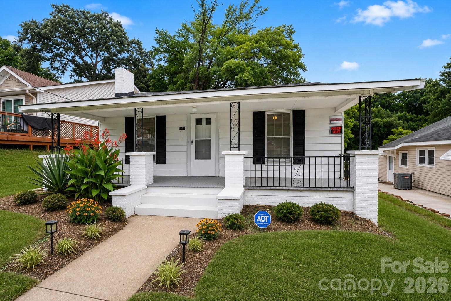1306 Forrest Street — High Point