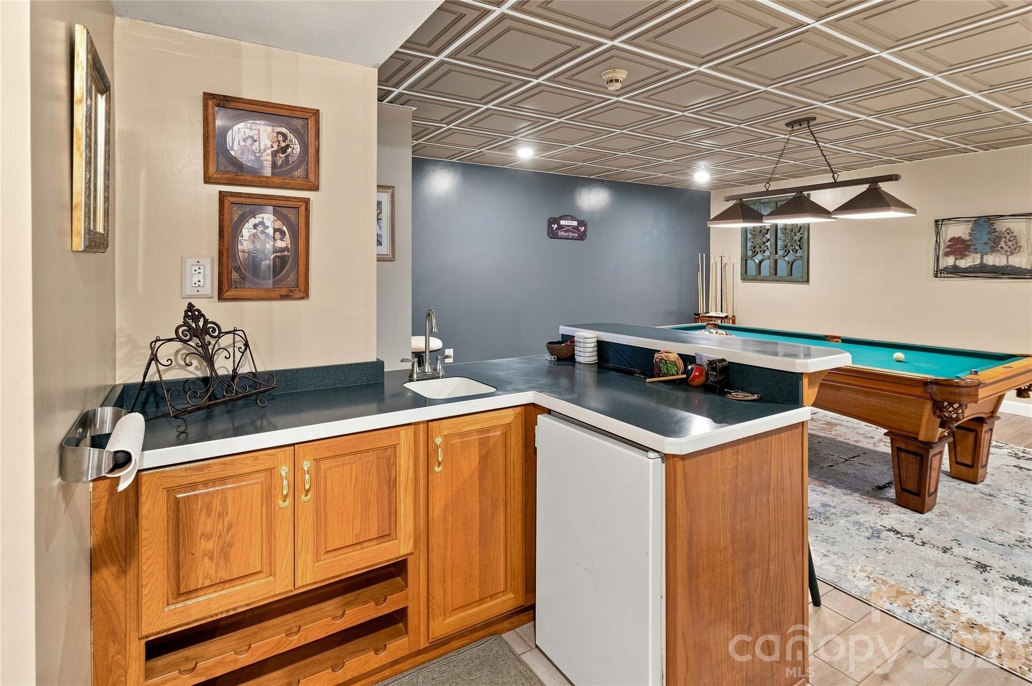1808 Country Garden Drive — Shelby