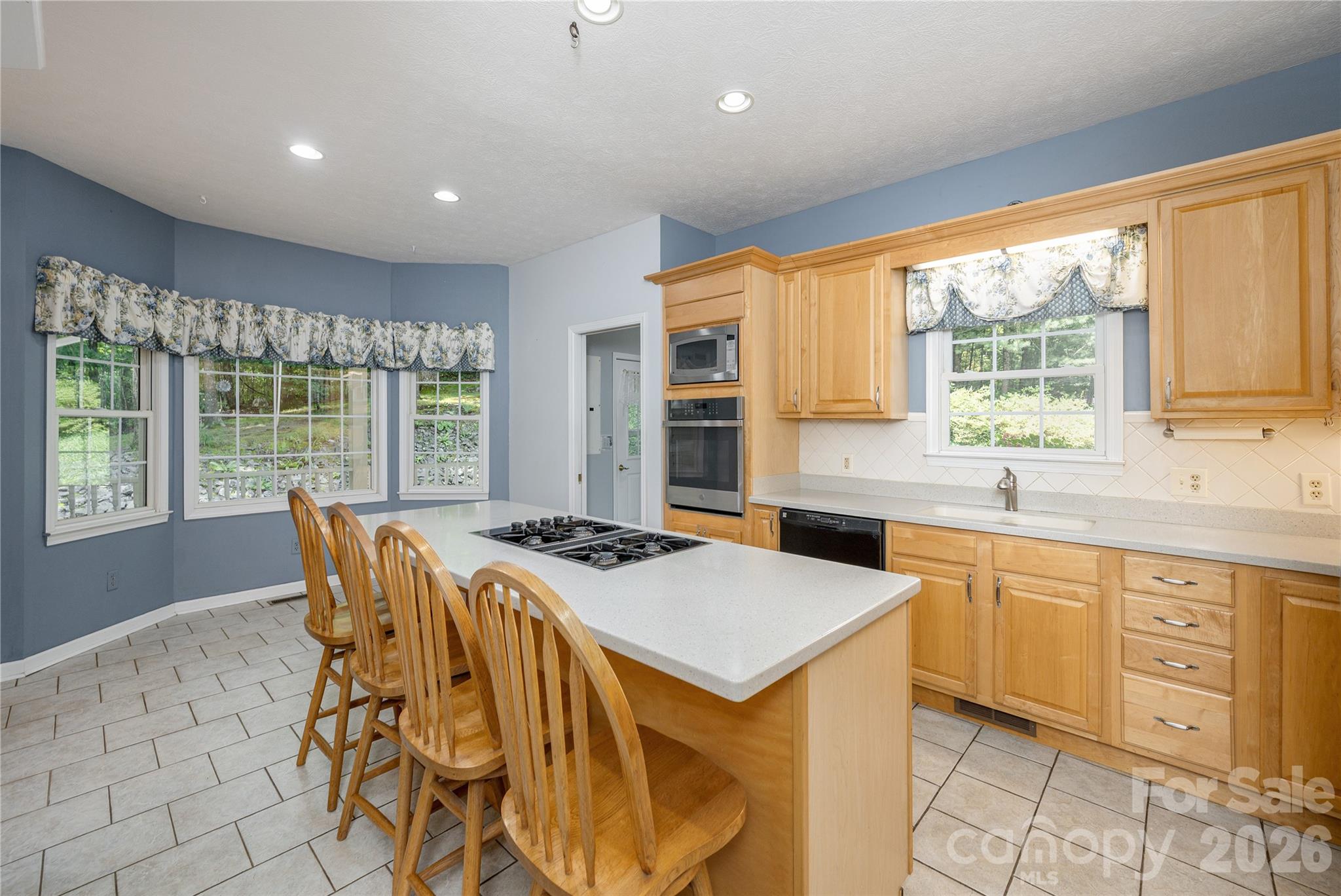 1043 Berea Church Road — Hendersonville