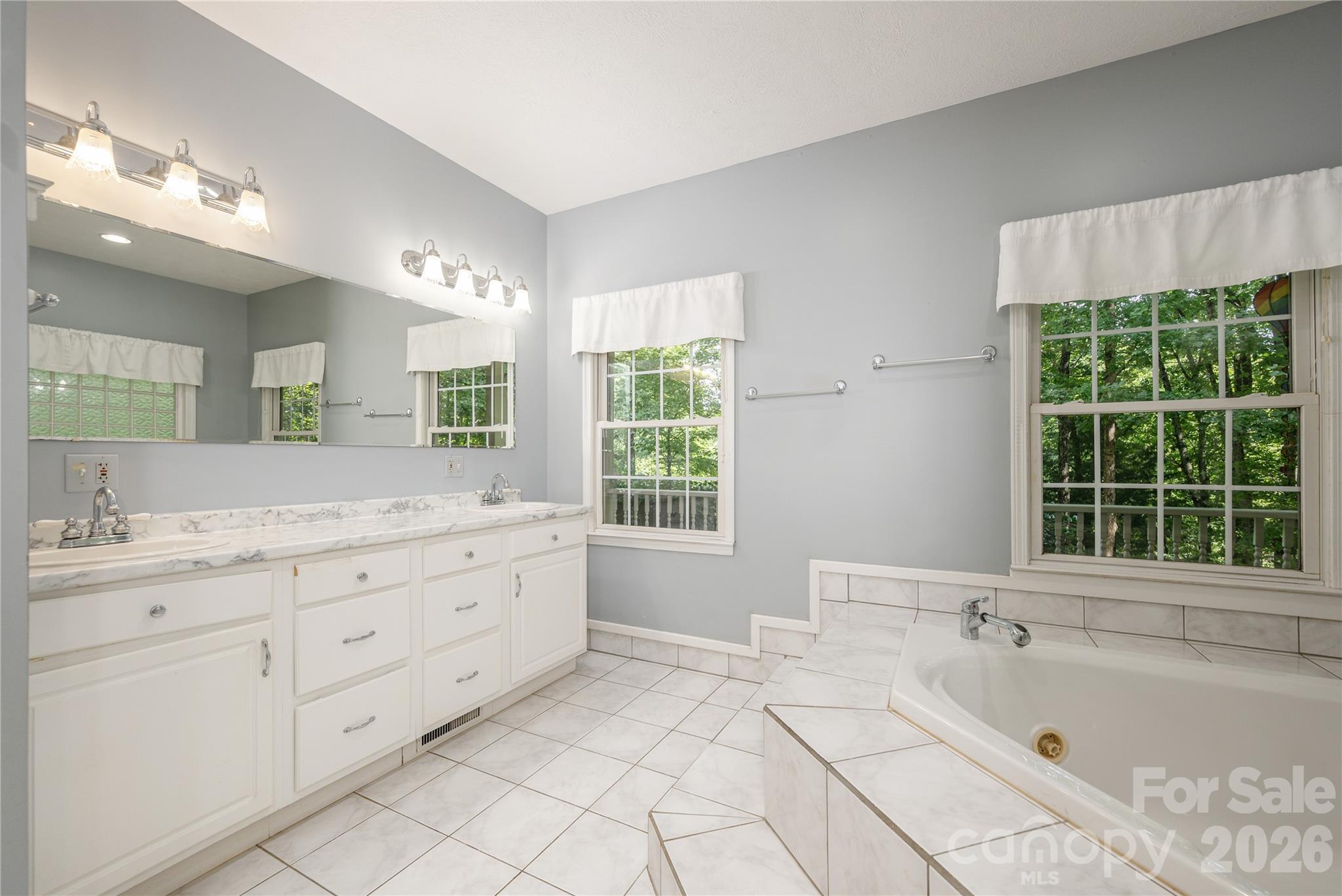 1043 Berea Church Road — Hendersonville