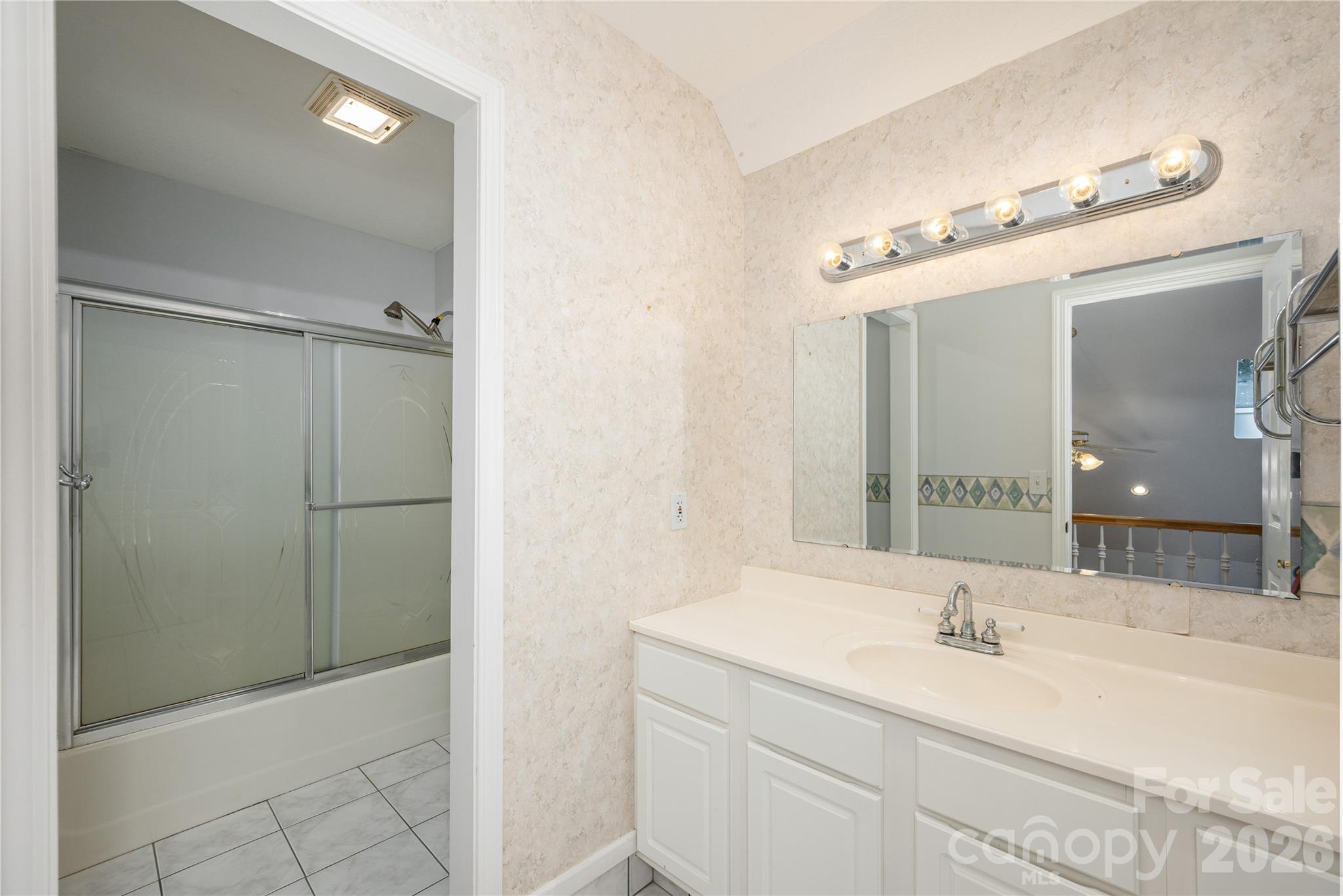 1043 Berea Church Road — Hendersonville
