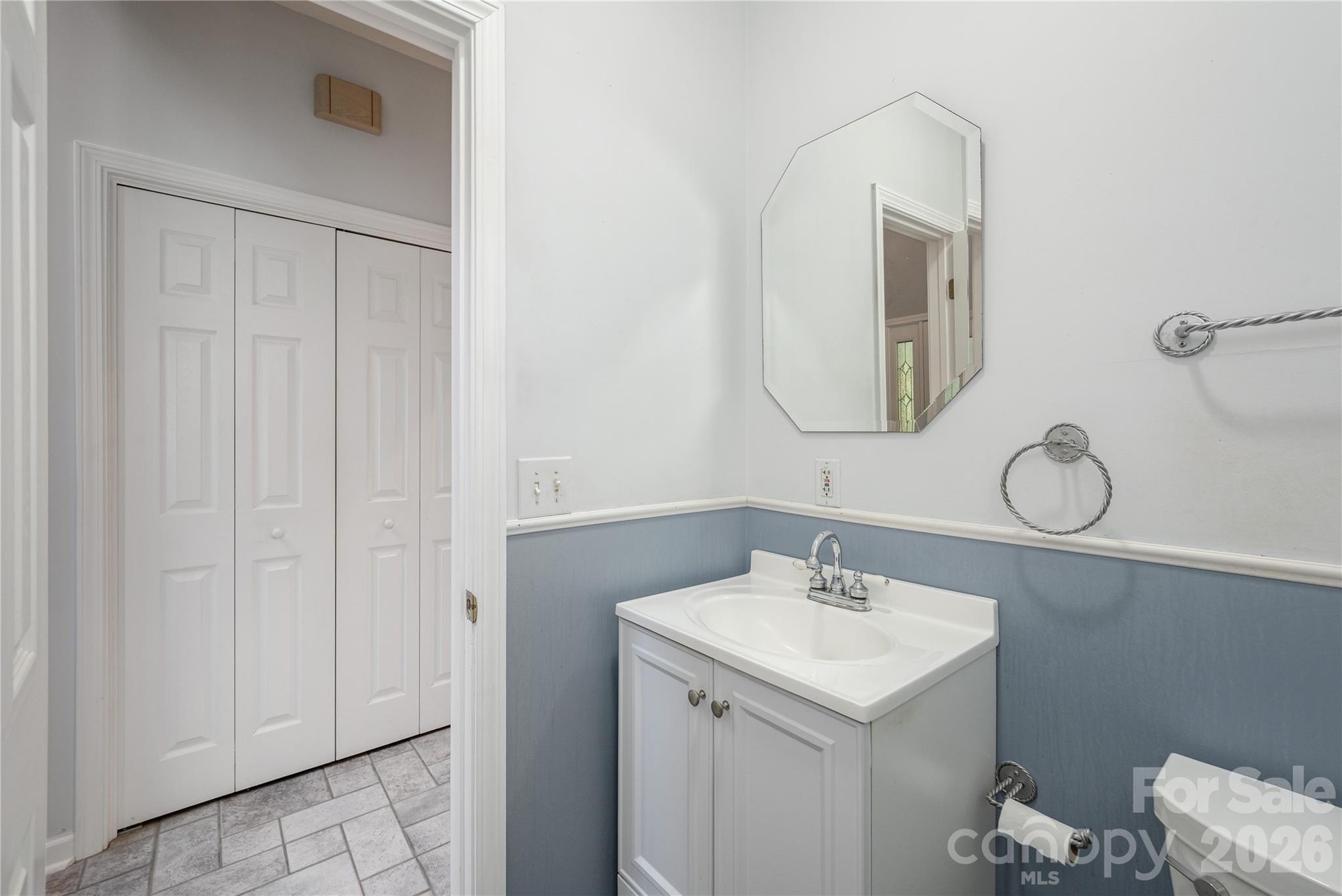 1043 Berea Church Road — Hendersonville