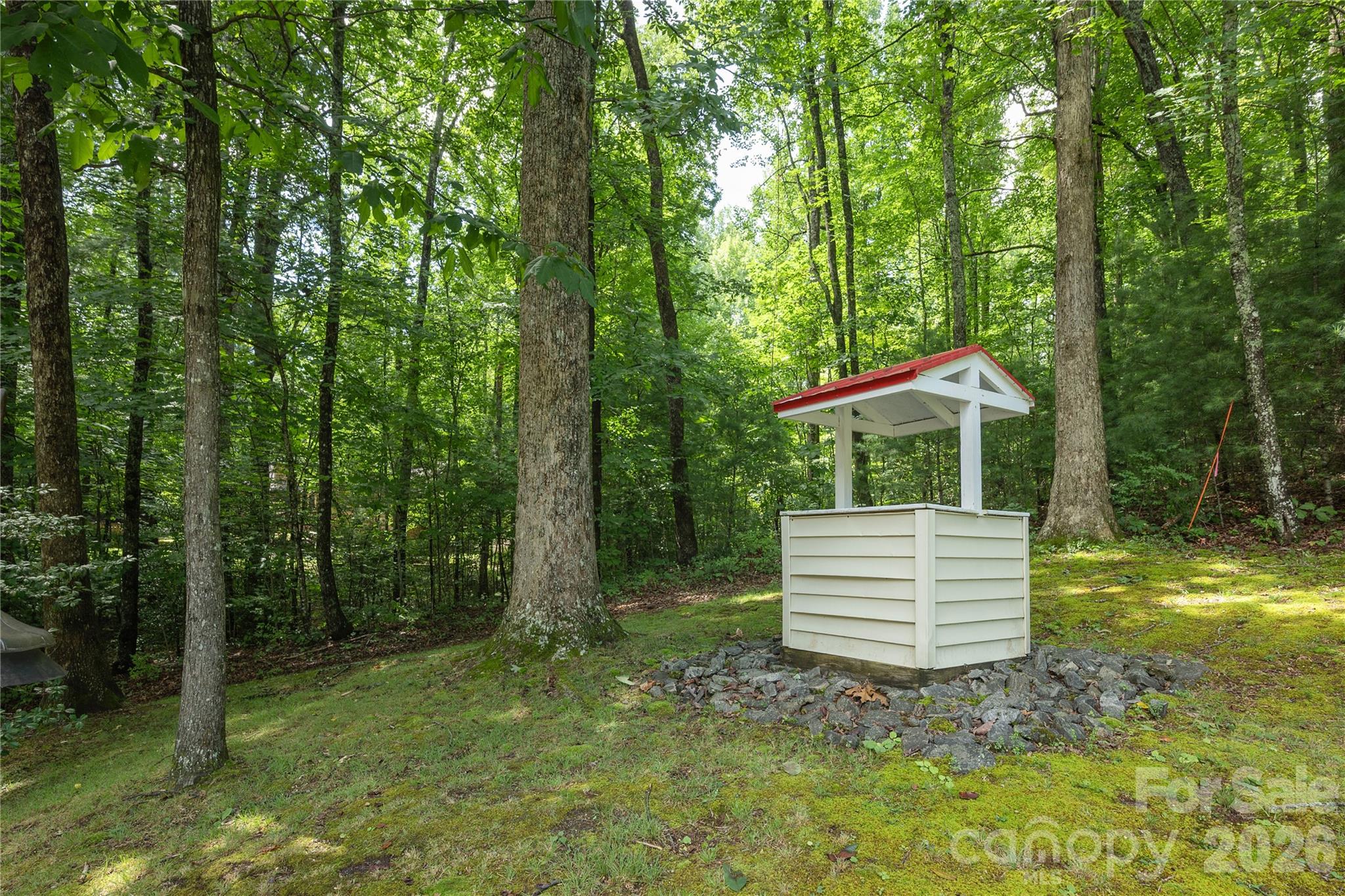 1043 Berea Church Road — Hendersonville