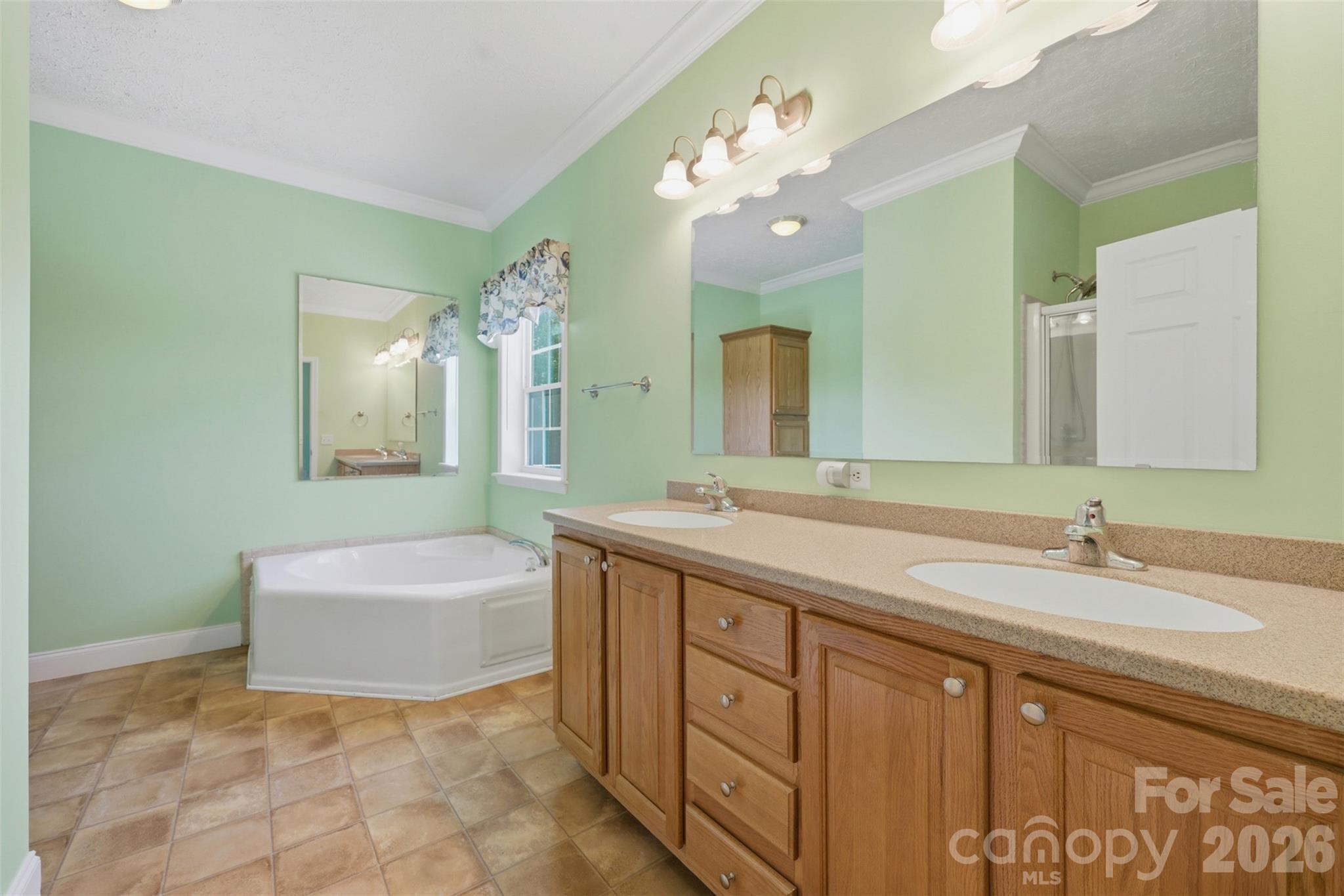 1910 Carl Fox Road — Taylorsville