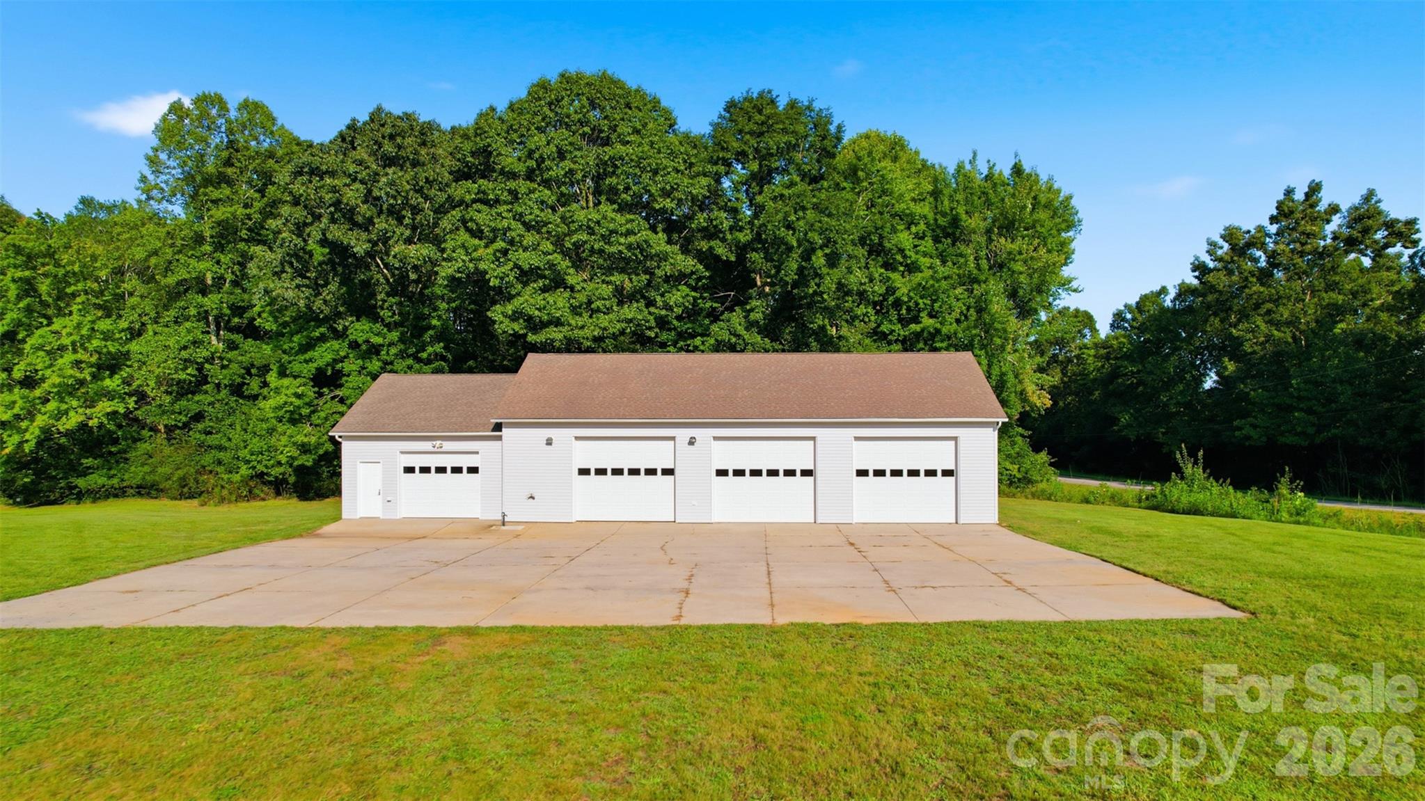 1910 Carl Fox Road — Taylorsville