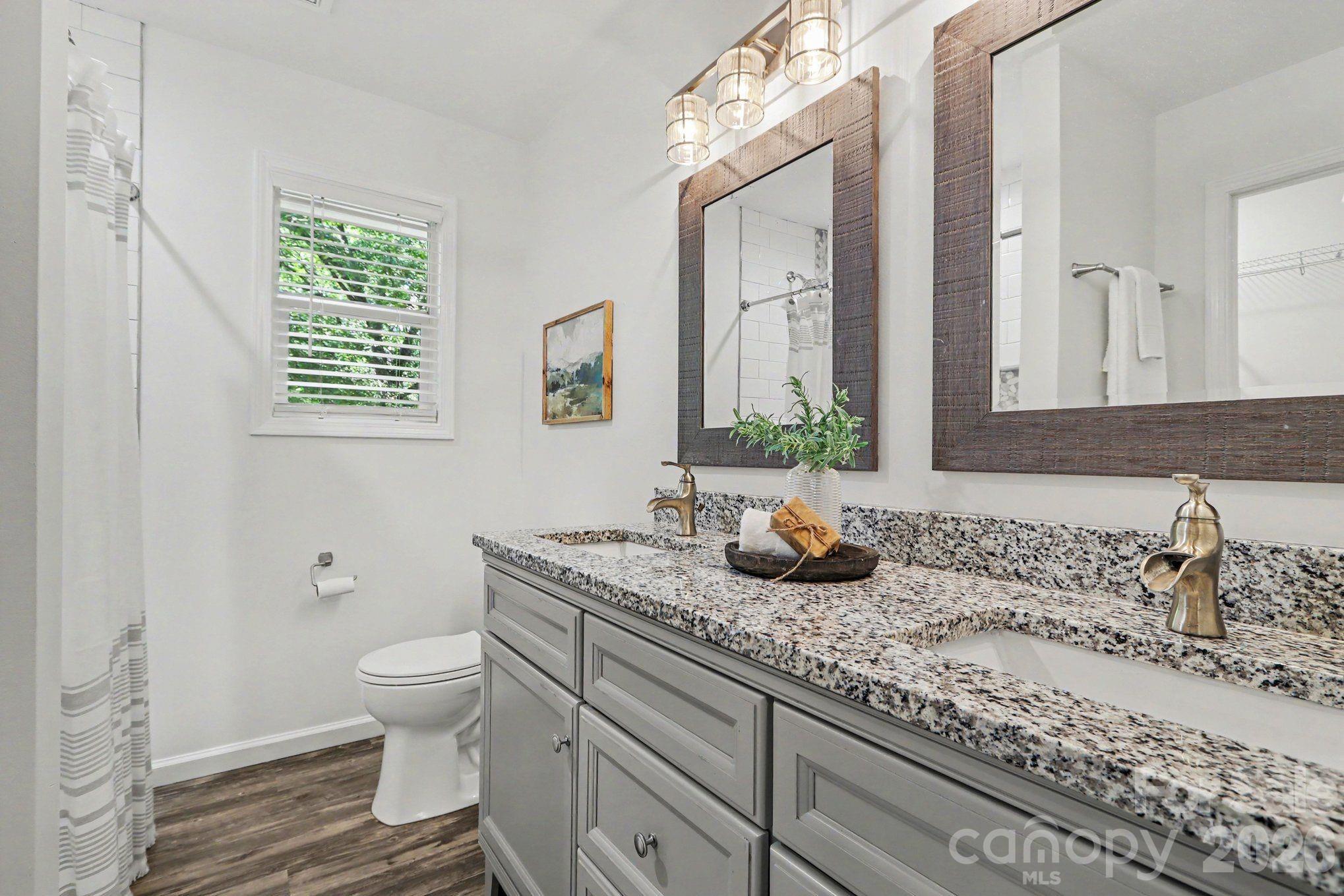 113 N Smallwood Place — Charlotte