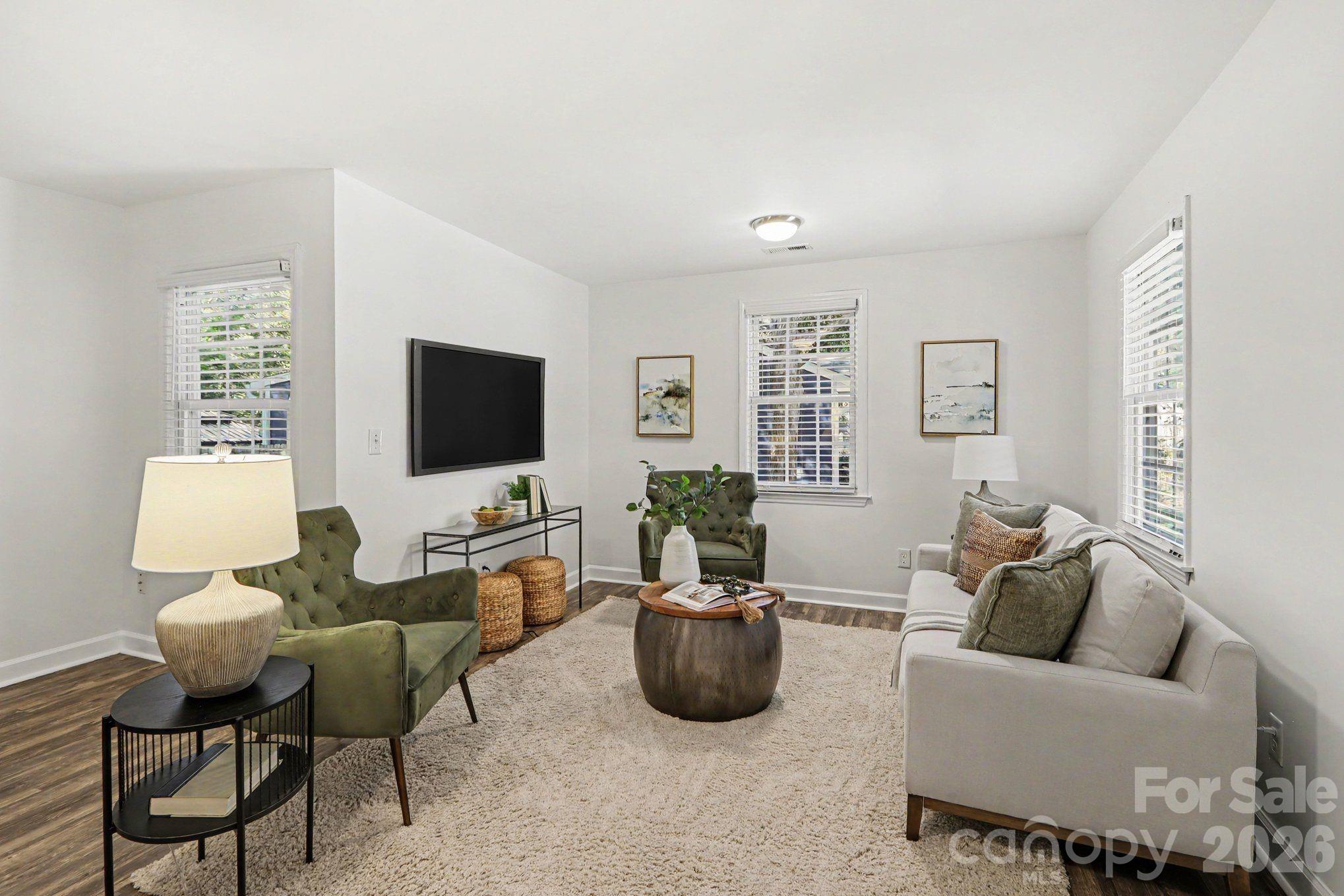 113 N Smallwood Place — Charlotte