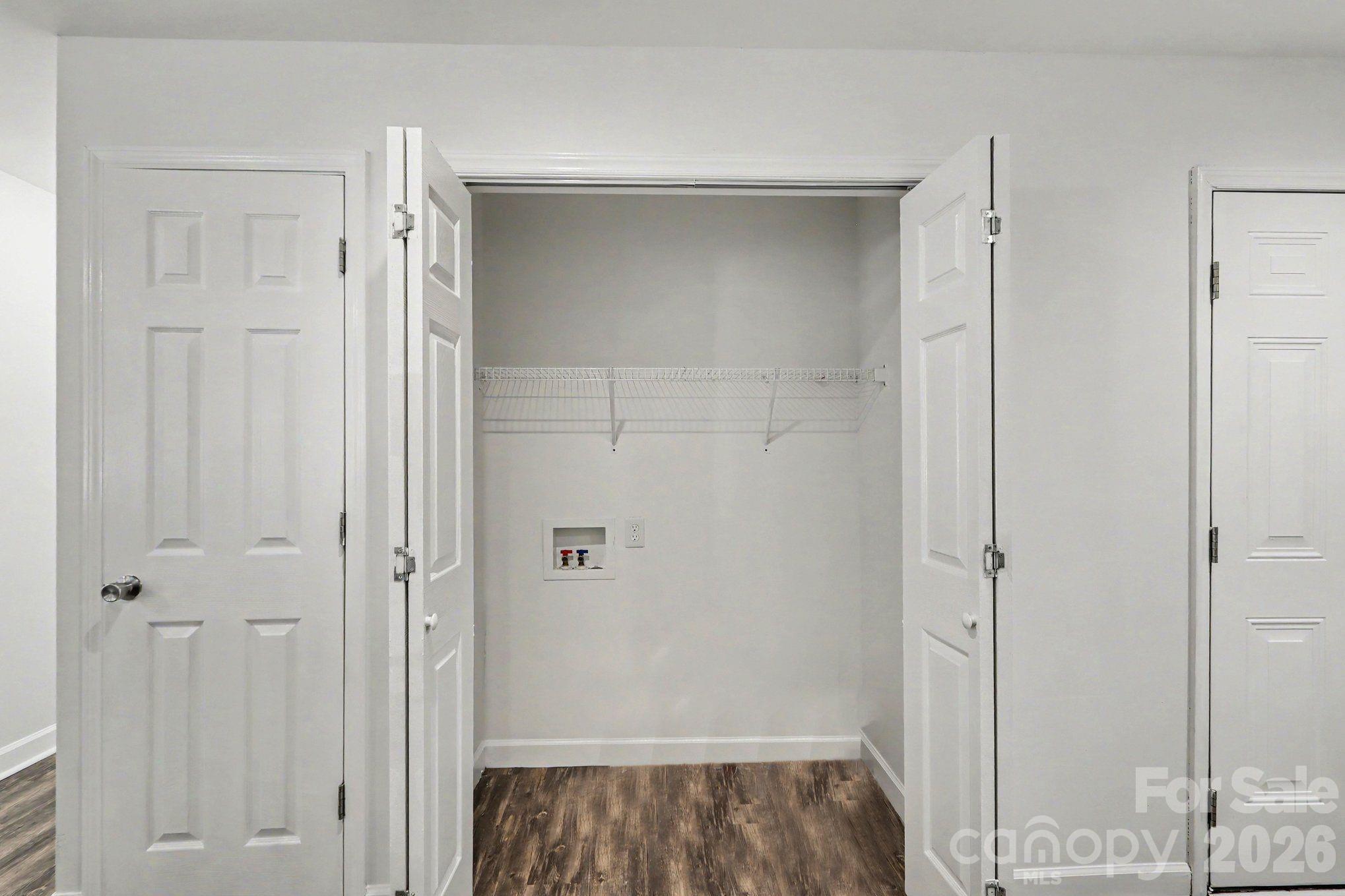 113 N Smallwood Place — Charlotte