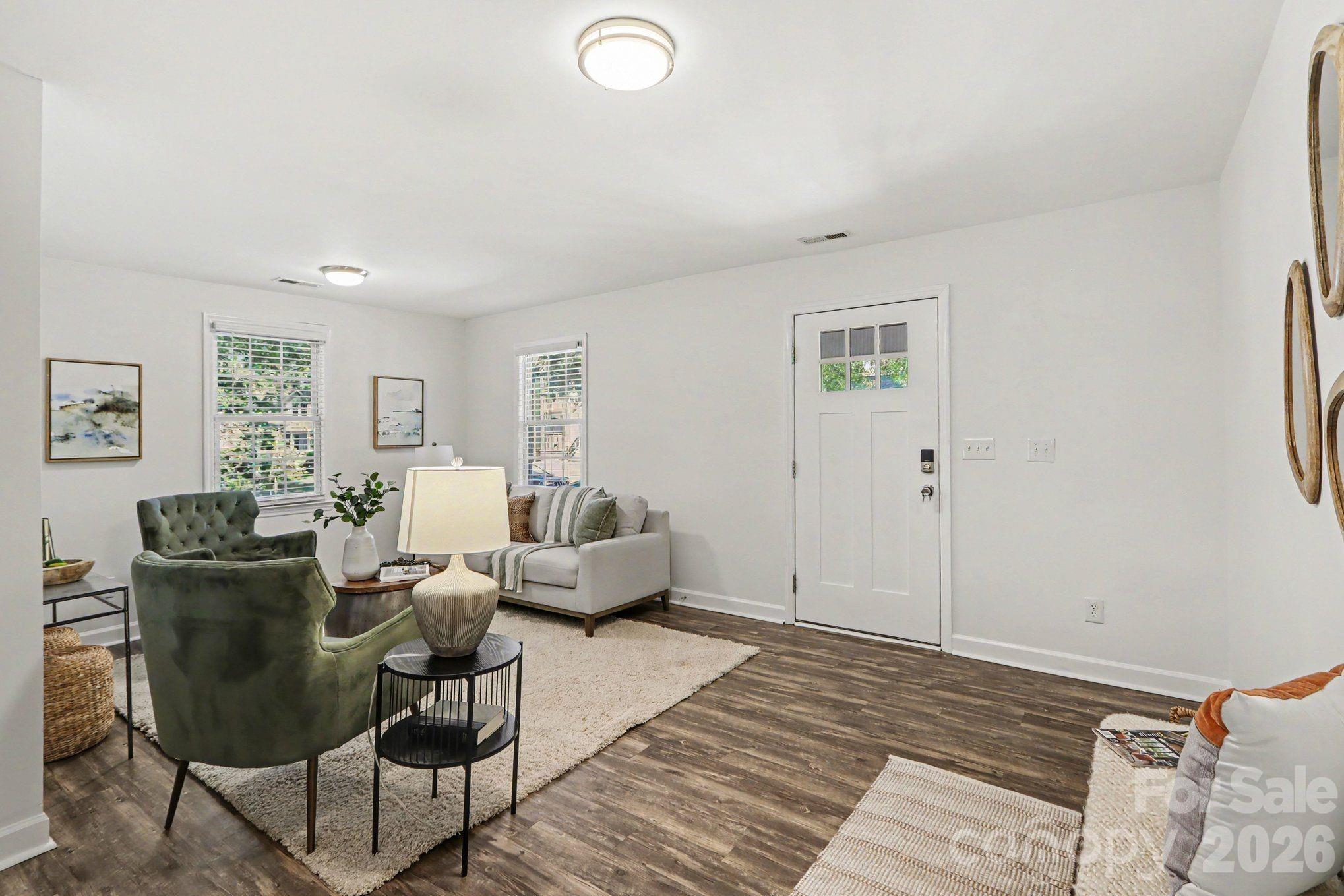 113 N Smallwood Place — Charlotte