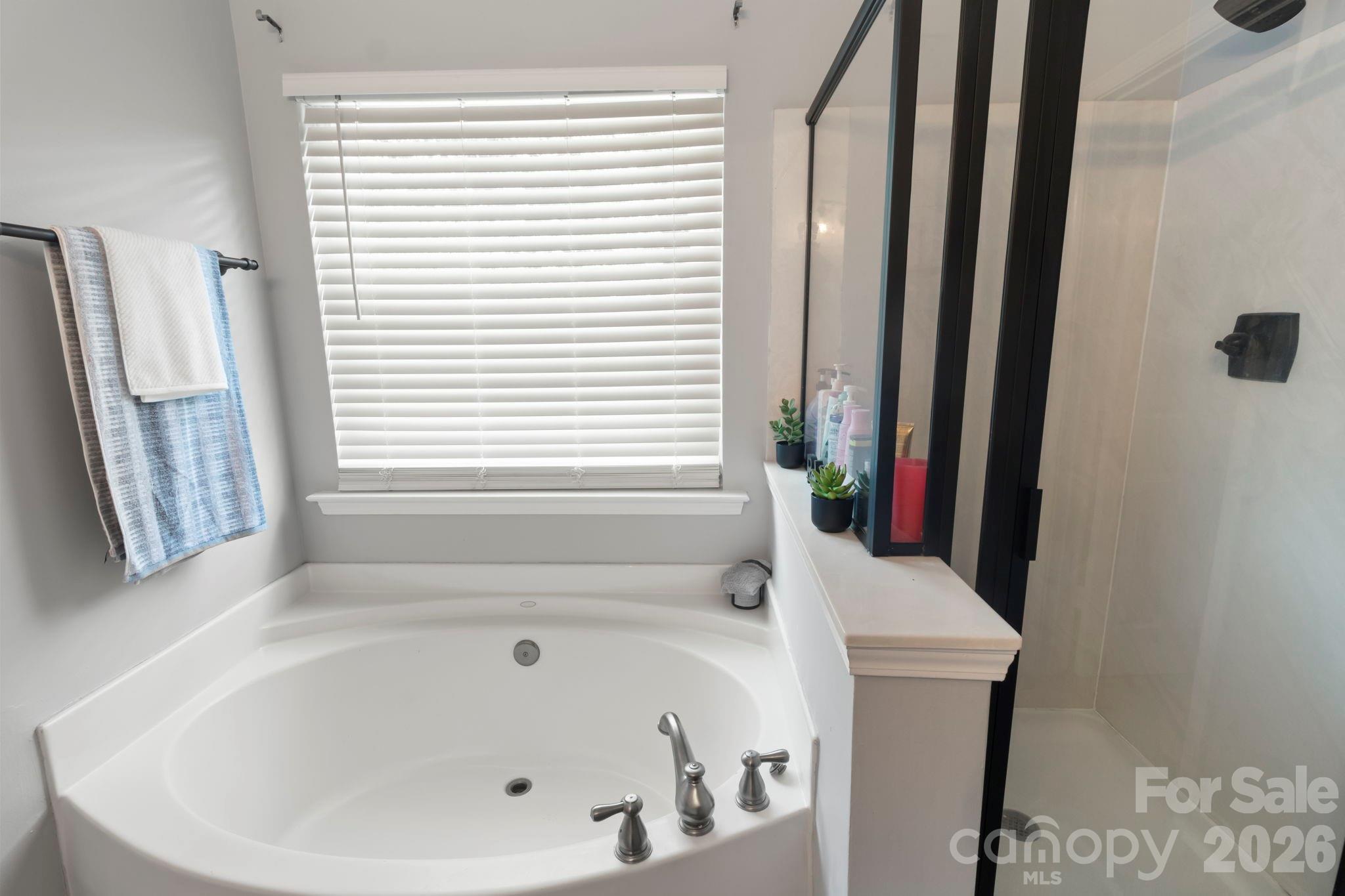 4304 Mary Point Road — Monroe