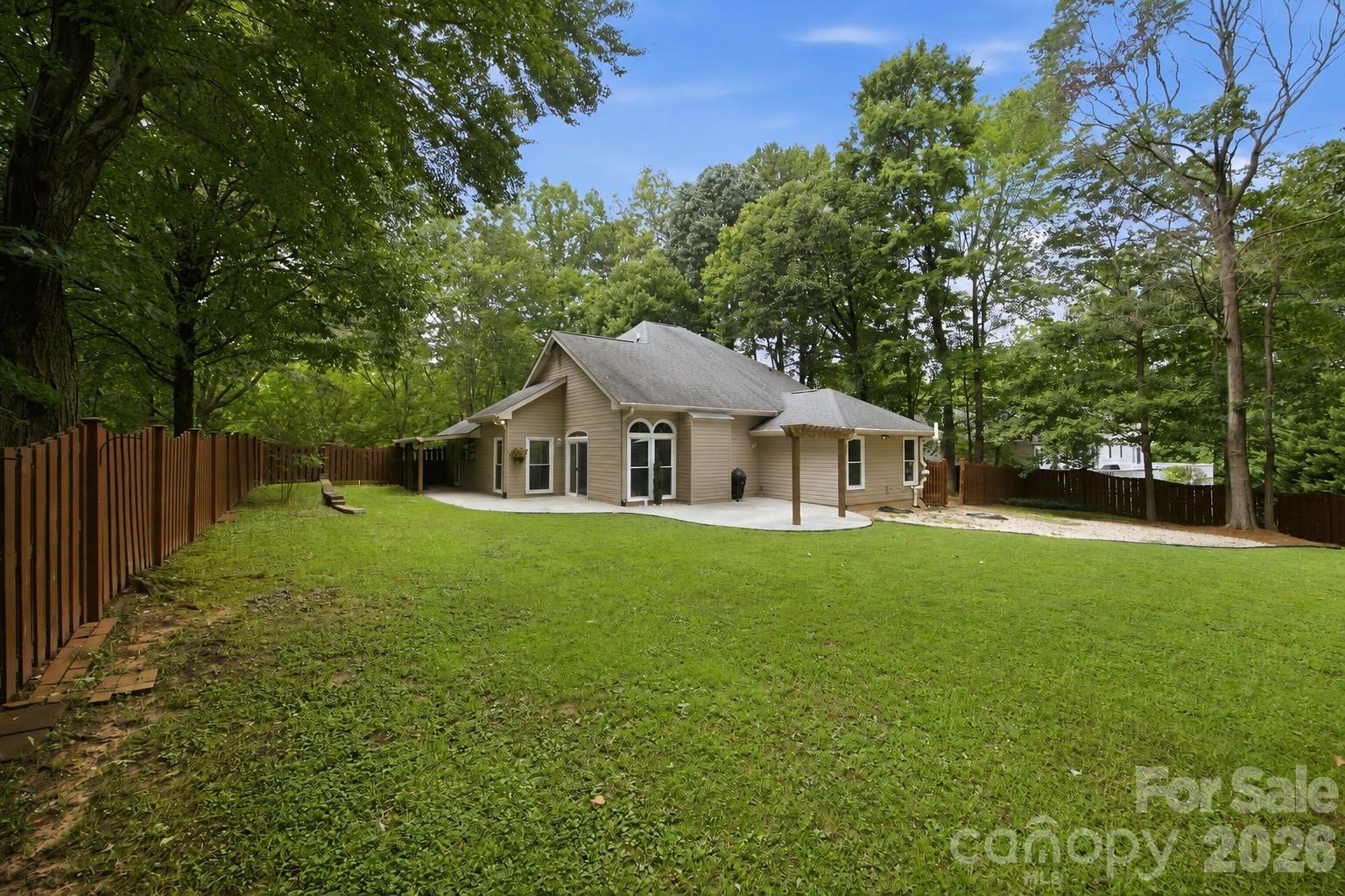 7134 Forest Hills Drive — Denver