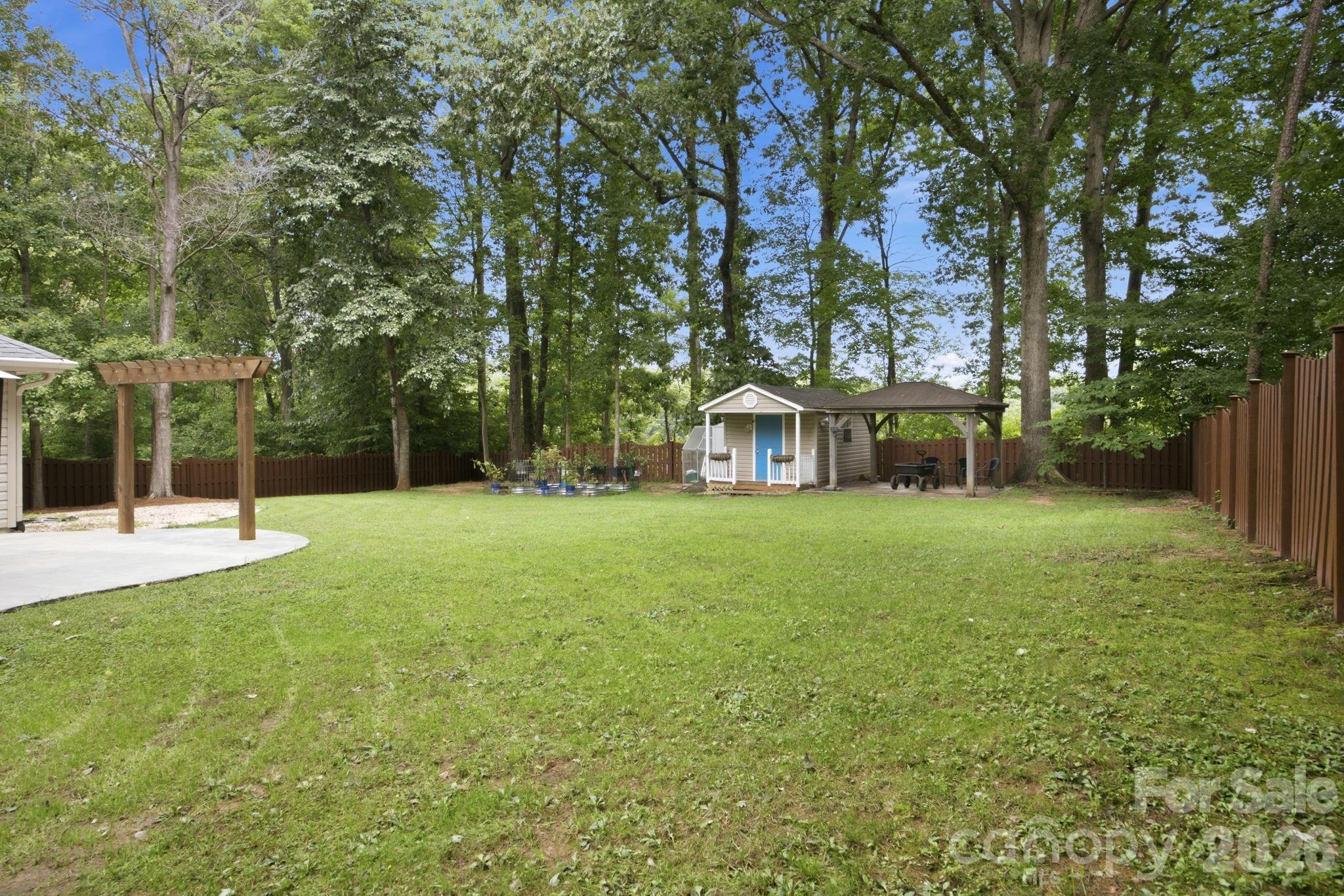 7134 Forest Hills Drive — Denver