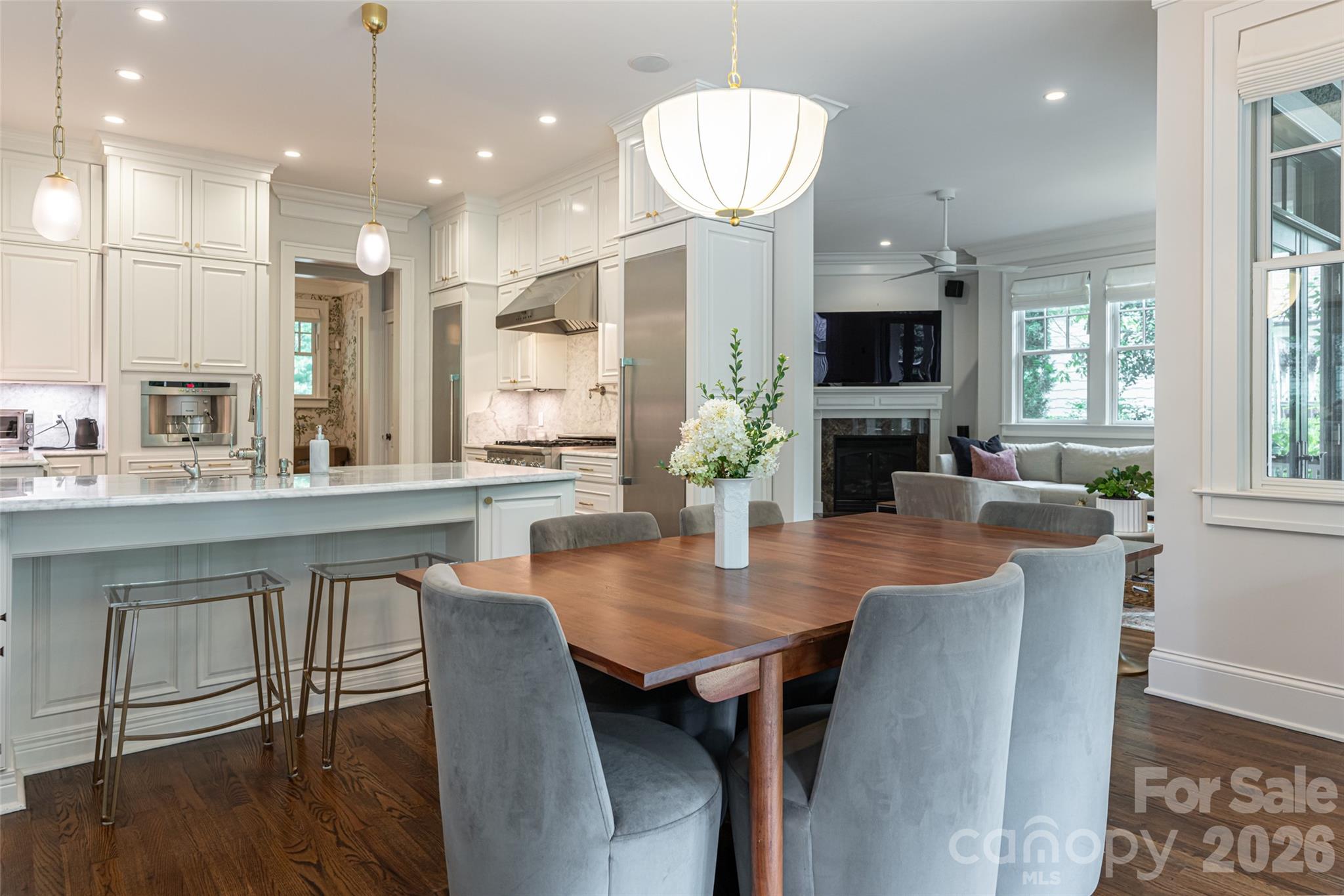 242 Racquet Club Road — Asheville
