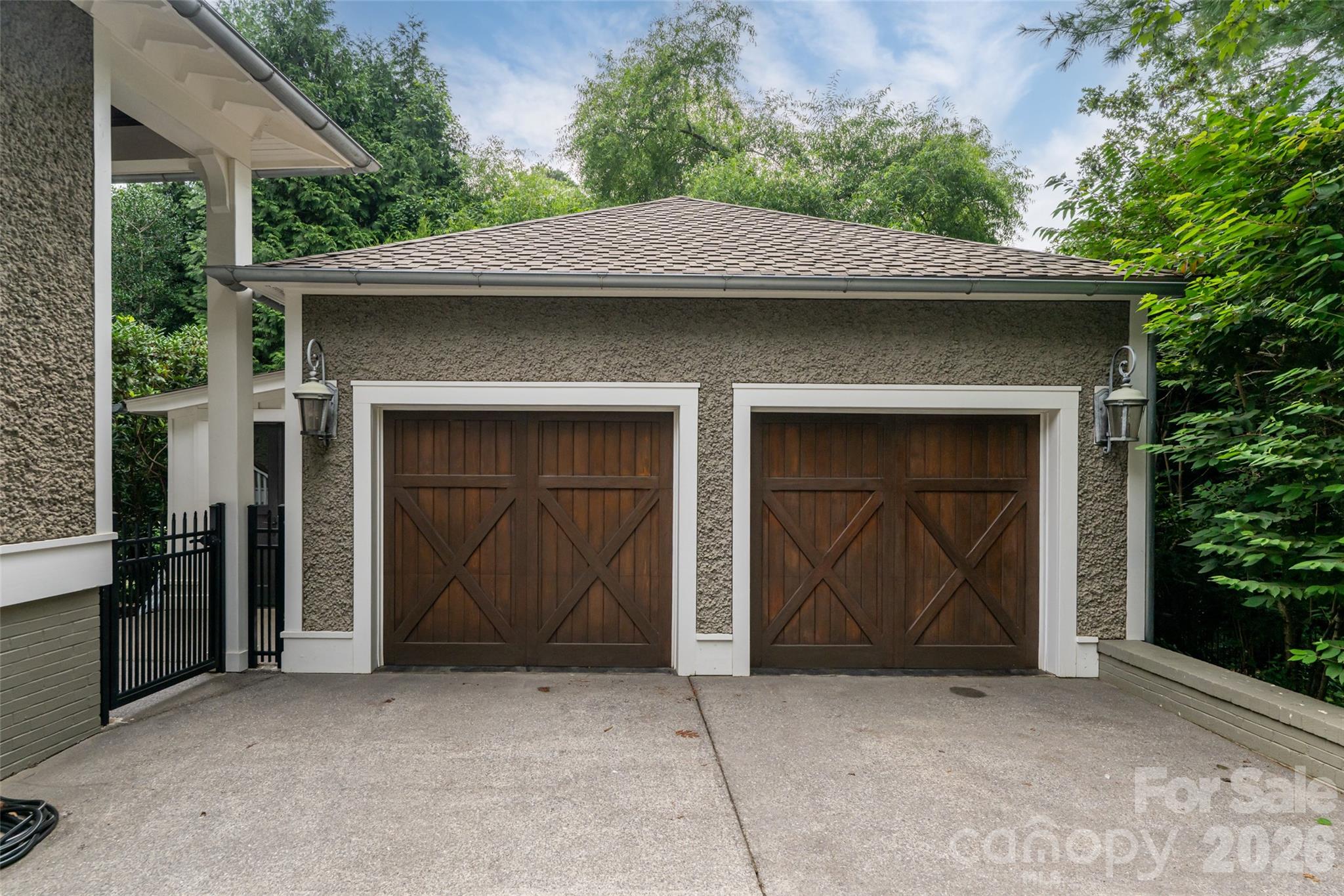 242 Racquet Club Road — Asheville